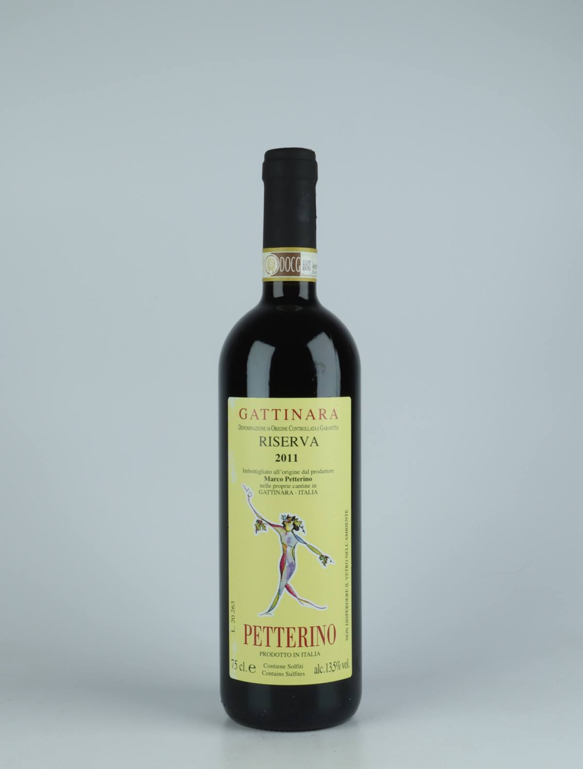 En flaske 2011 Gattinara Riserva Rødvin fra Petterino, Piemonte i Italien