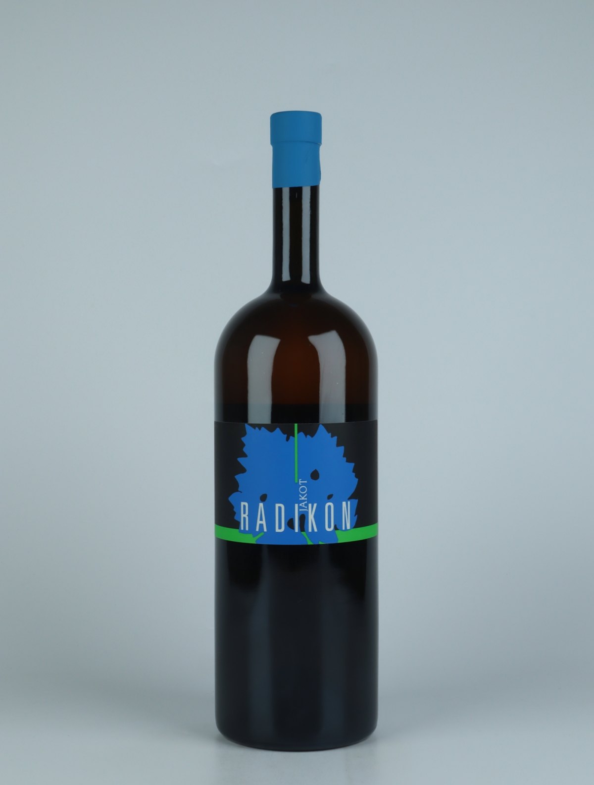 En flaske 2017 Jakot Orange vin fra Radikon, Friuli i Italien