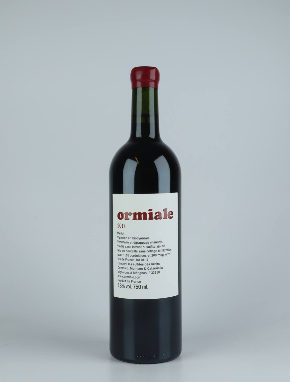 En flaske 2017 Ormiale Rødvin fra Ormiale, Bordeaux i Frankrig