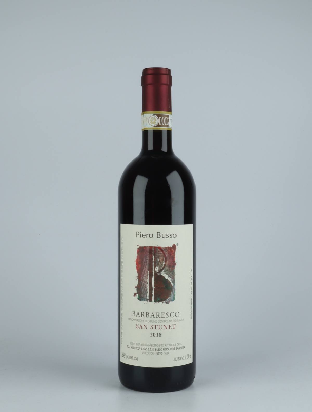 En flaske 2018 Barbaresco San Stunet Rødvin fra Piero Busso, Piemonte i Italien