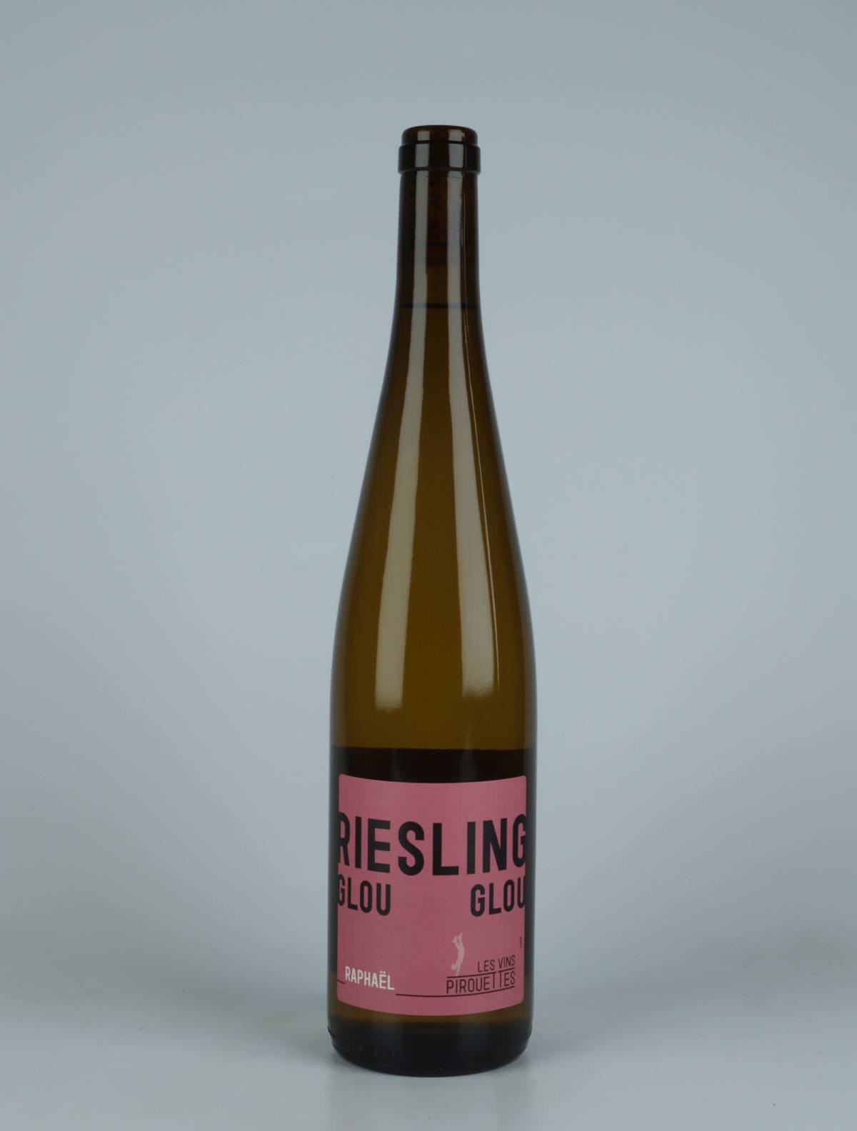 A bottle 2018 Riesling Glou Glou de Raphaël White wine from Les Vins Pirouettes, Alsace in France