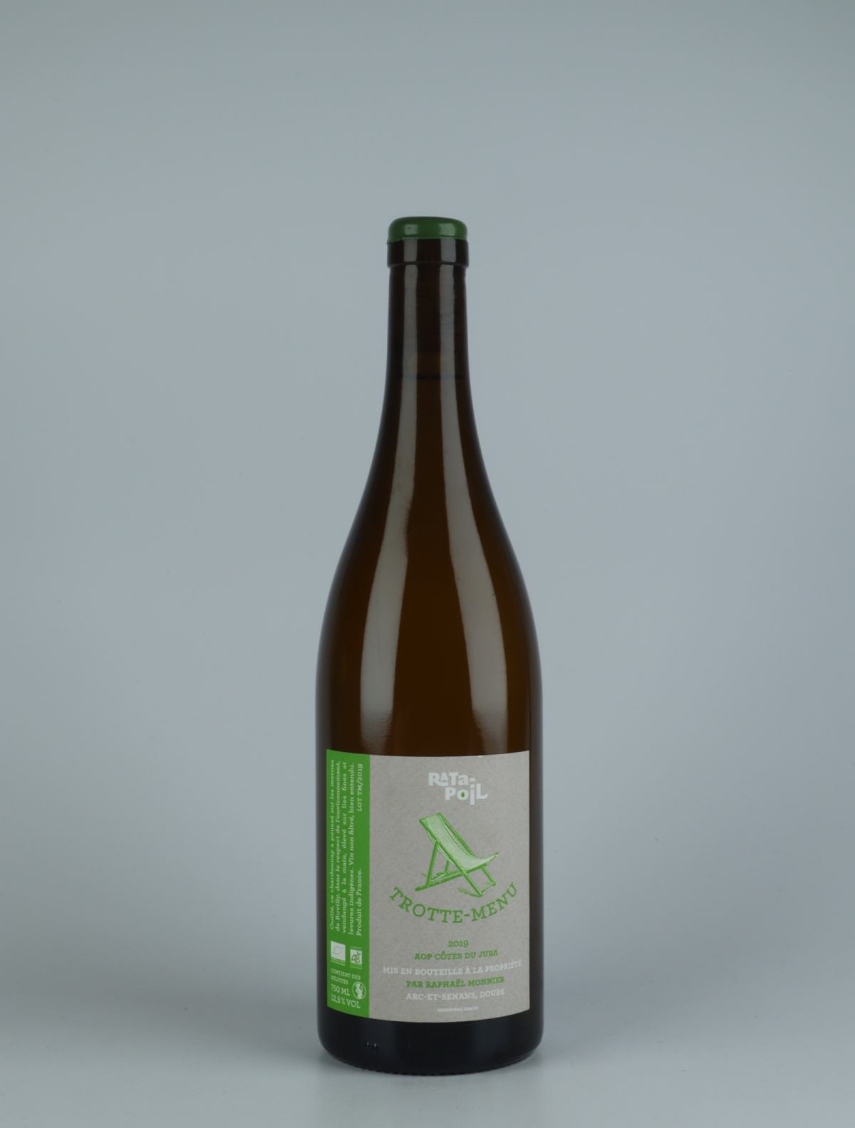 A bottle 2019 Trotte Menu White wine from Domaine Ratapoil, Jura in France