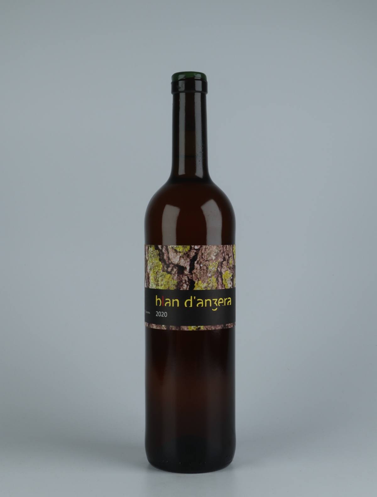 A bottle 2020 Blan d'Anzera Orange wine from Jordi Llorens, Catalonia in Spain