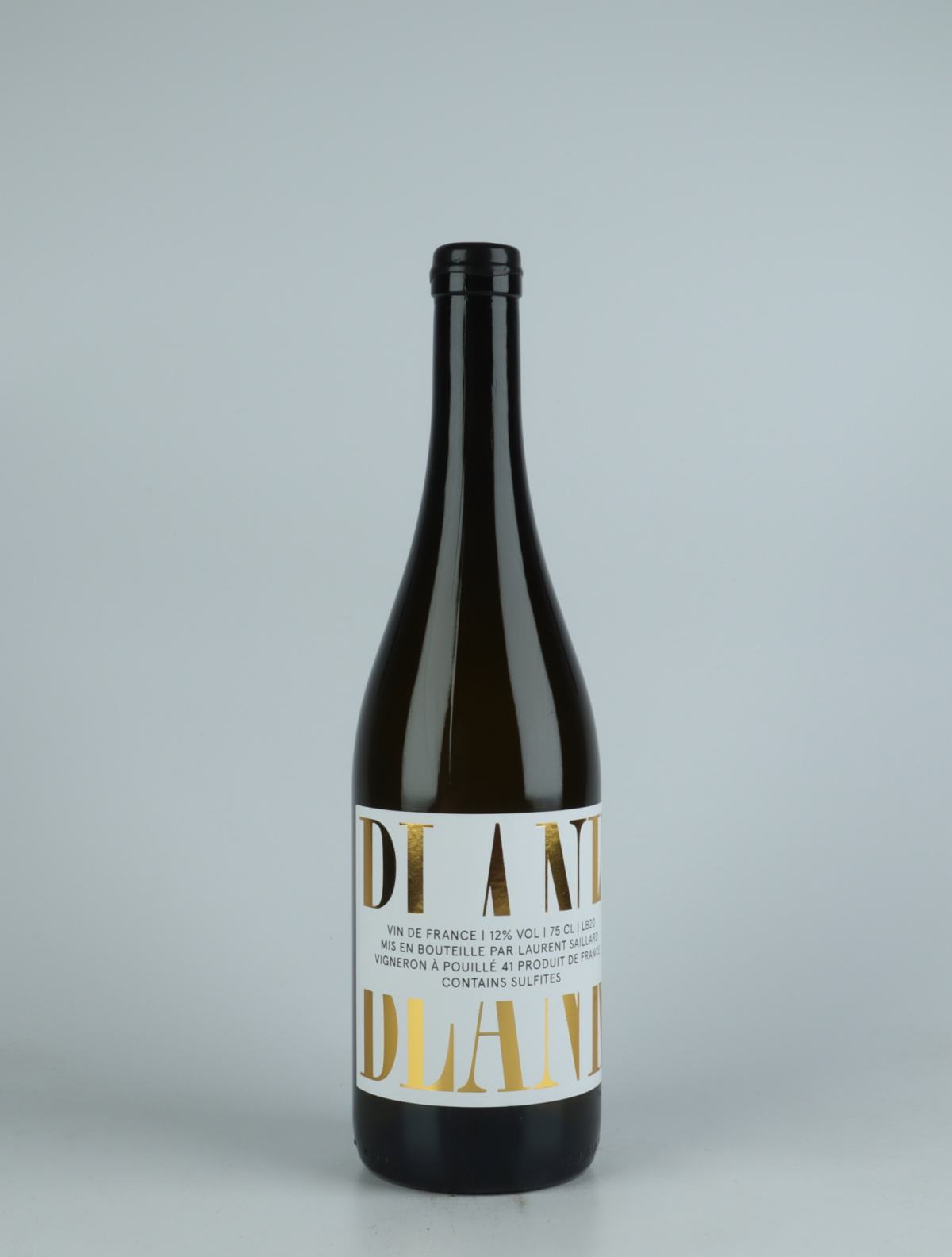 A bottle 2020 Blank White wine from Laurent Saillard, Loire in France
