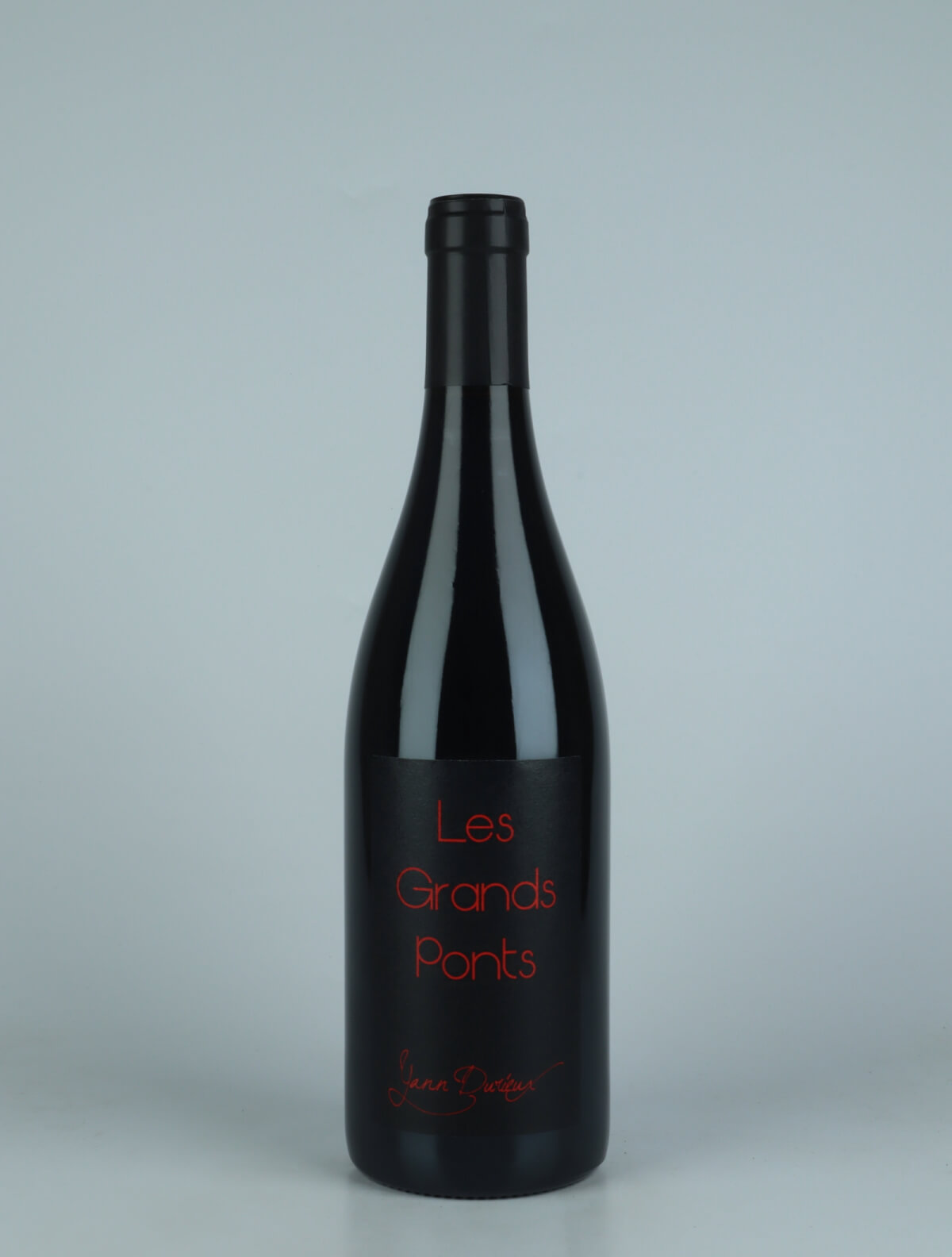 A bottle 2020 Les Grands Ponts Red wine from Yann Durieux, Burgundy in France