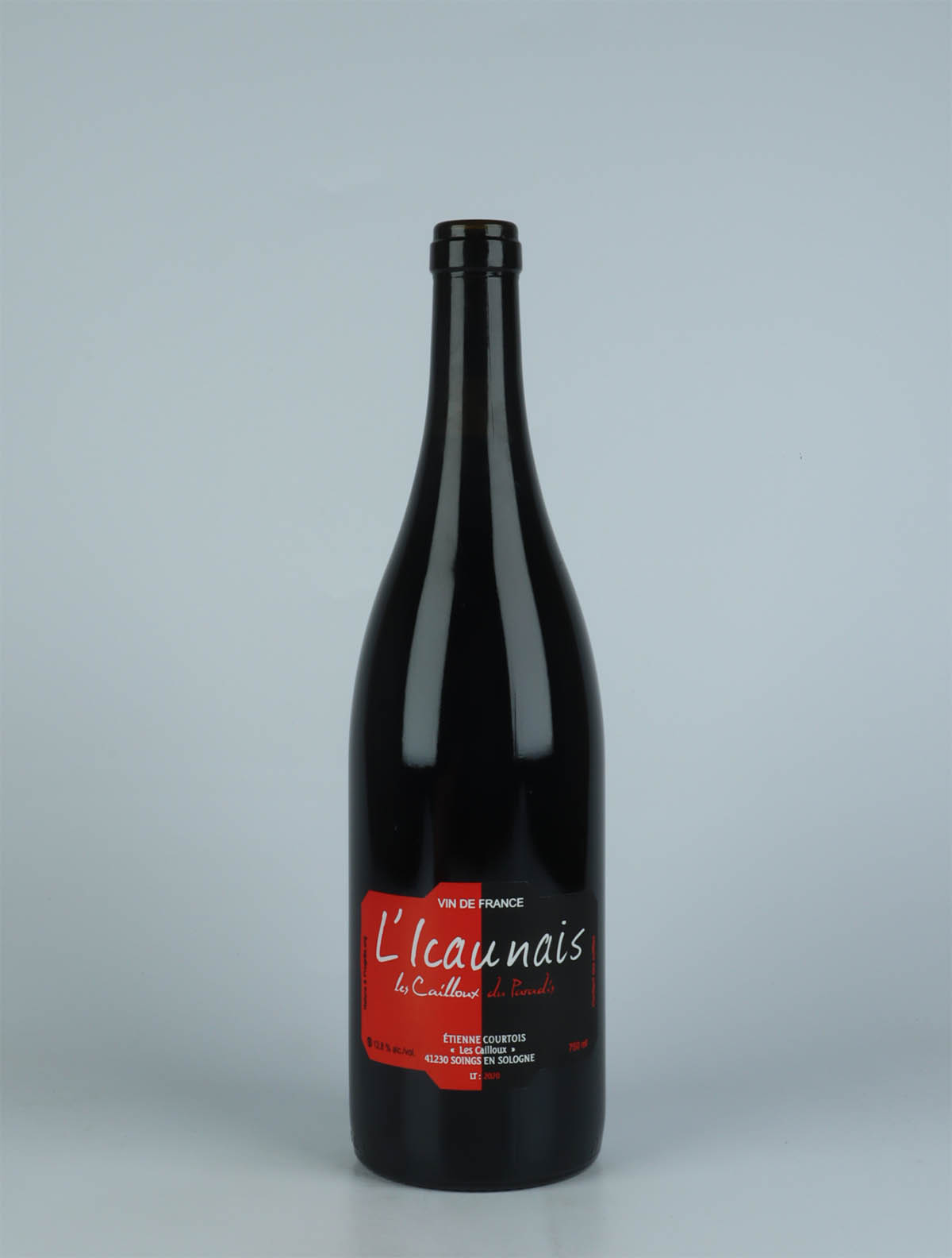 A bottle 2020 L'Icaunais Red wine from Etienne Courtois, Loire in France