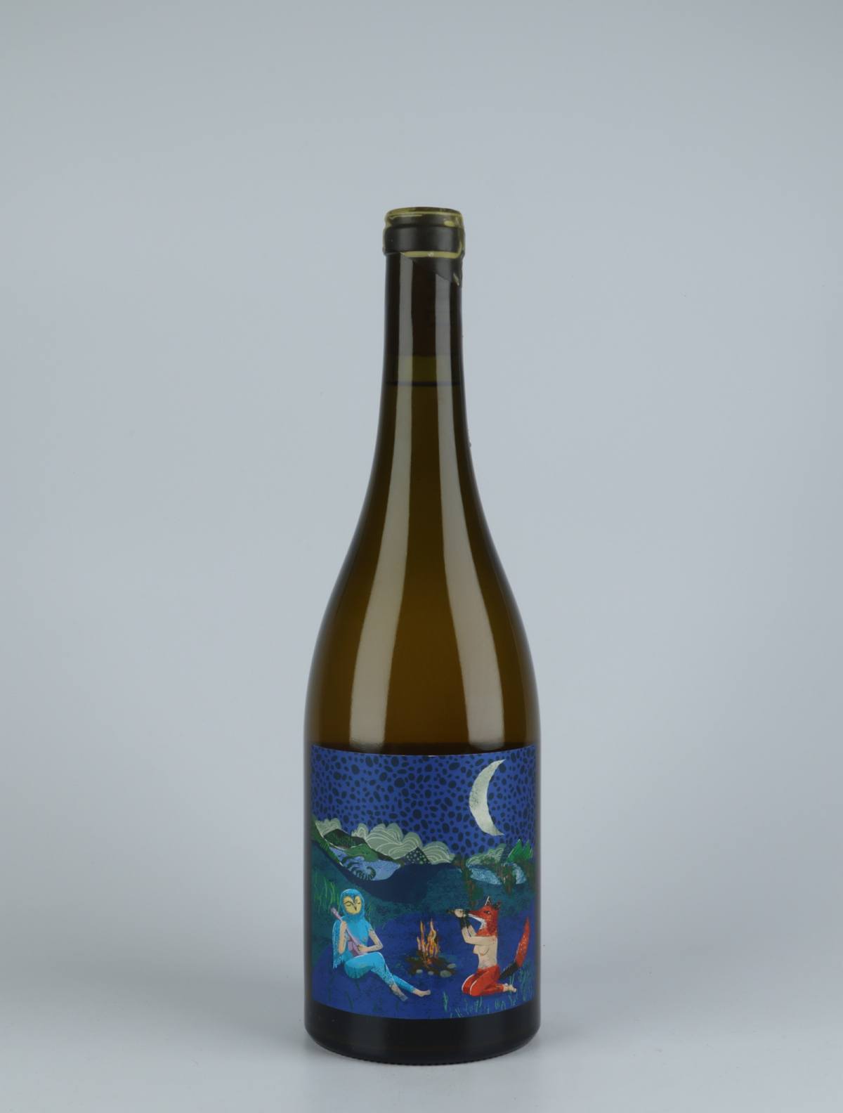 A bottle 2020 Luna Nueva Orange wine from Kindeli, Nelson in New Zealand