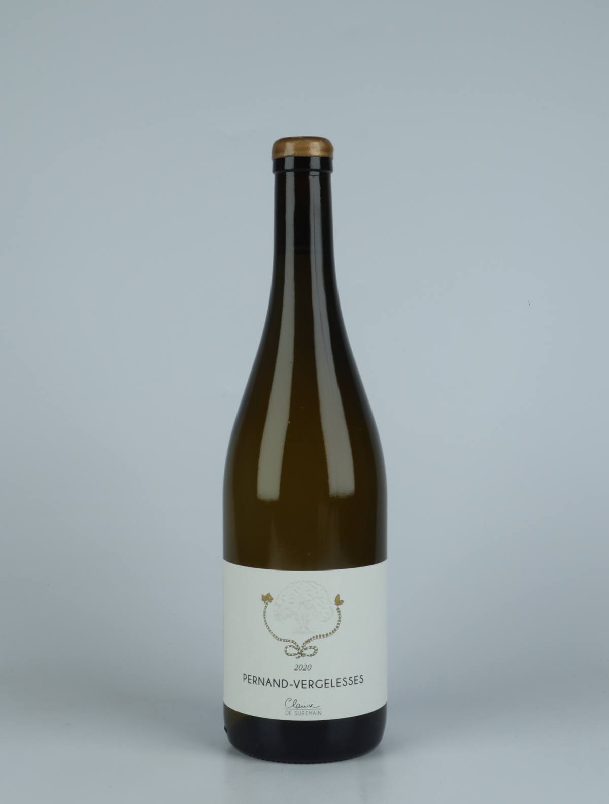 En flaske 2020 Pernand-Vergelesses Hvidvin fra Clarisse de Suremain, Bourgogne i Frankrig