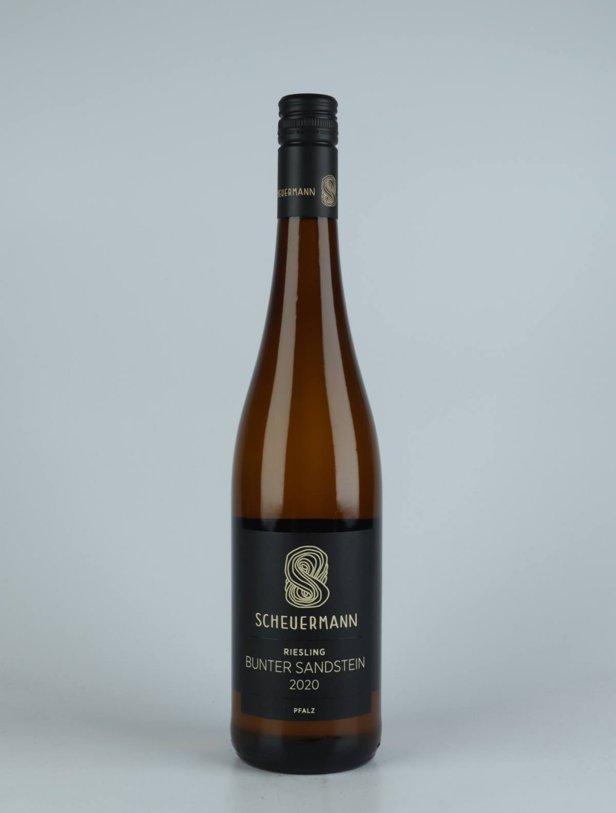 A bottle 2020 Riesling Bunter Sandstein White wine from Weingut Scheuermann, Pfalz in Germany