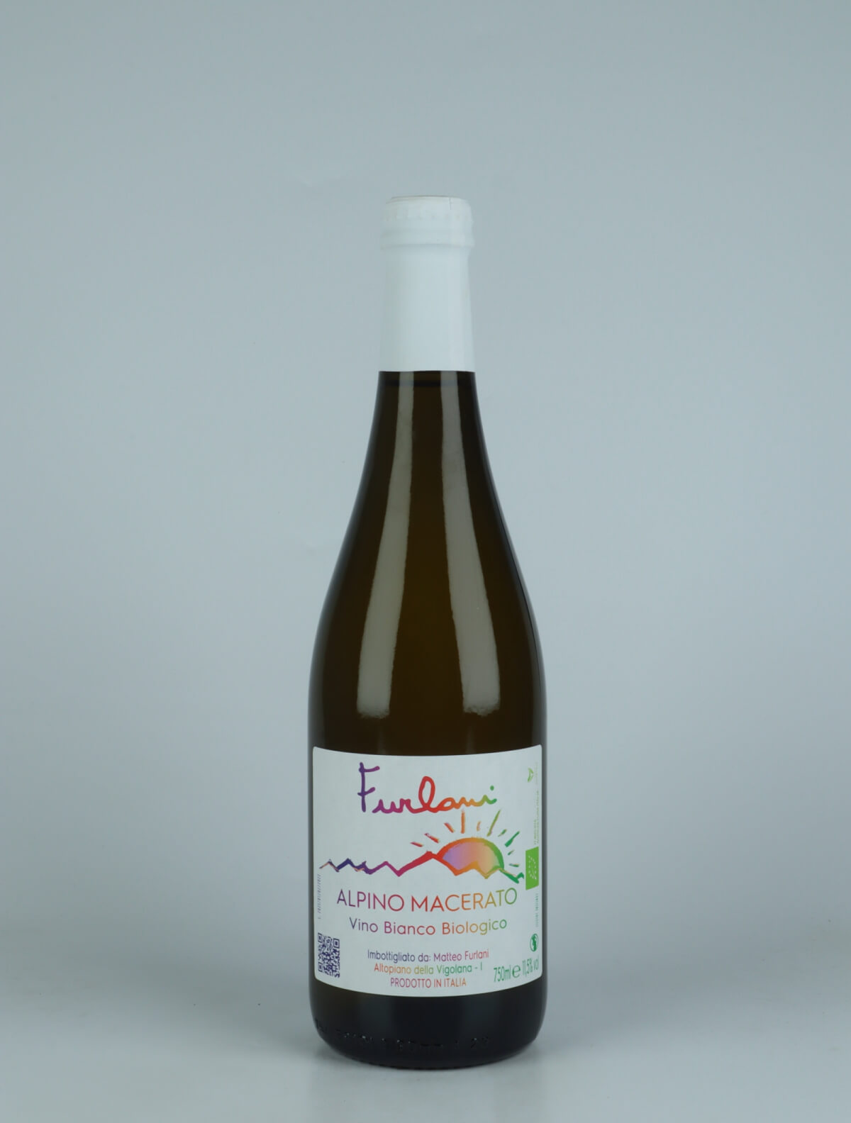 A bottle 2021 Alpino Macerato Sparkling from Cantina Furlani, Alto Adige in Italy