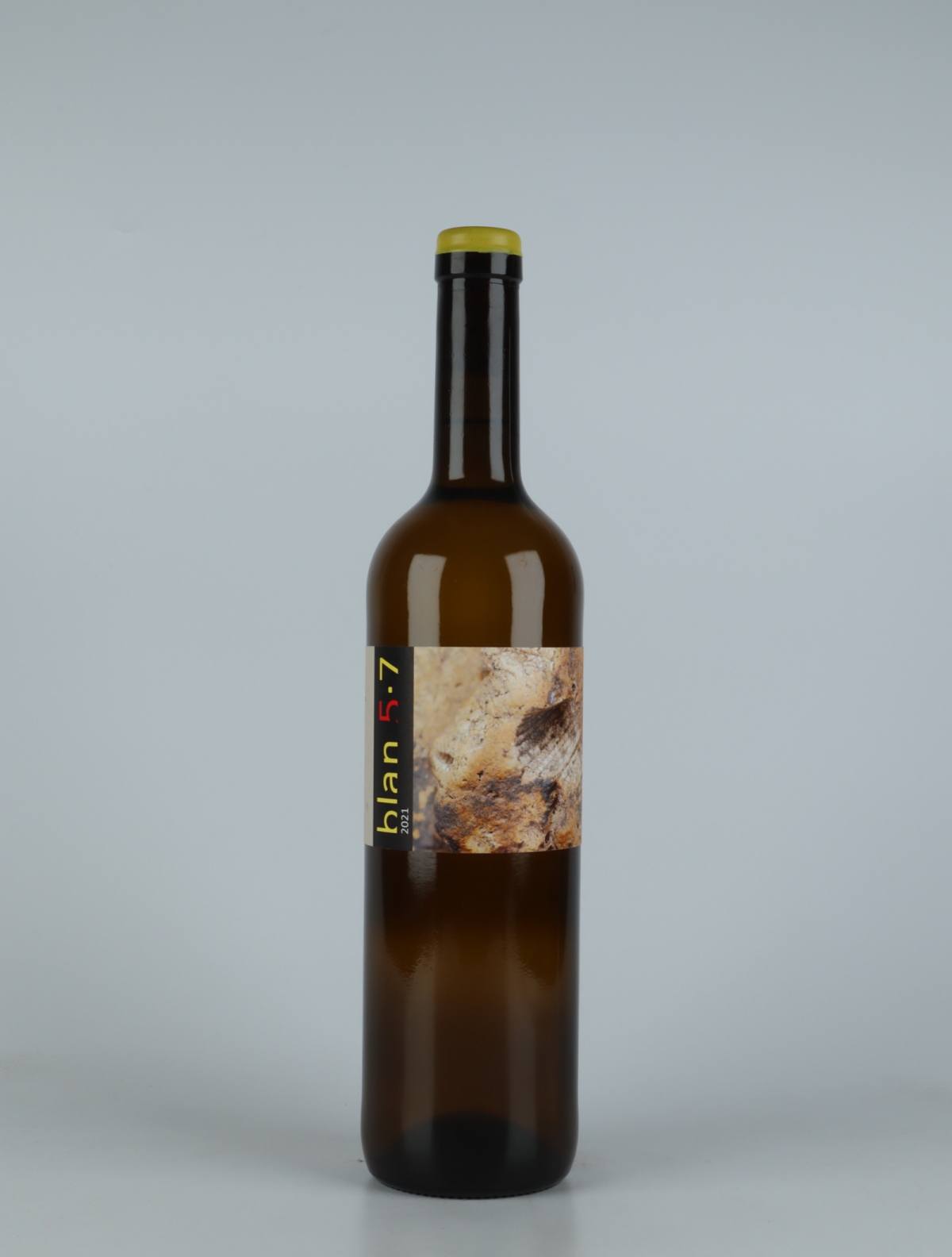 A bottle 2021 Blan 5-7 Orange wine from Jordi Llorens, Catalonia in Spain