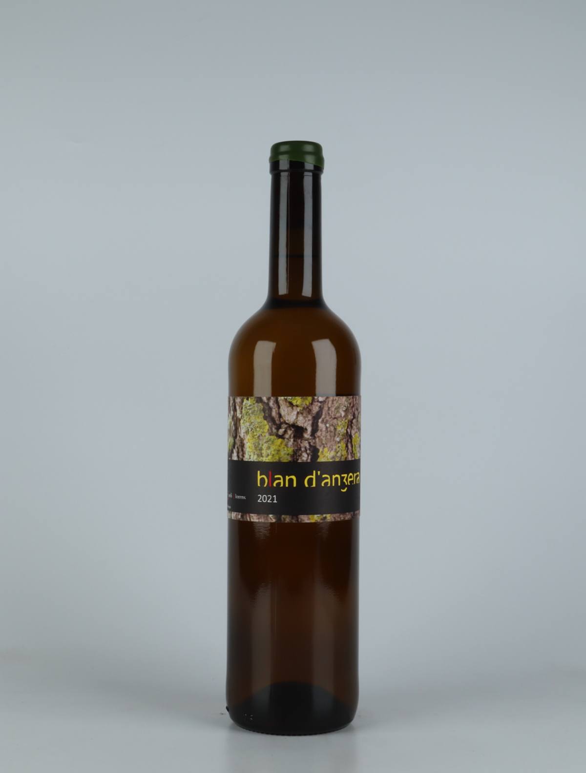 A bottle 2021 Blan d'Anzera Orange wine from Jordi Llorens, Catalonia in Spain