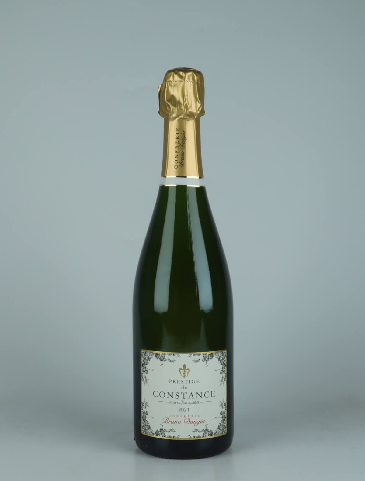 A bottle 2021 Crémant Extra Brut - Prestige de Constance Sparkling from Domaine Bruno Dangin, Burgundy in France