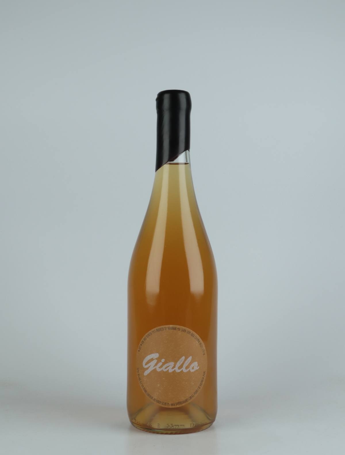 A bottle 2021 Giallo Orange wine from Tom Shobbrook, Barossa Valley in Australia
