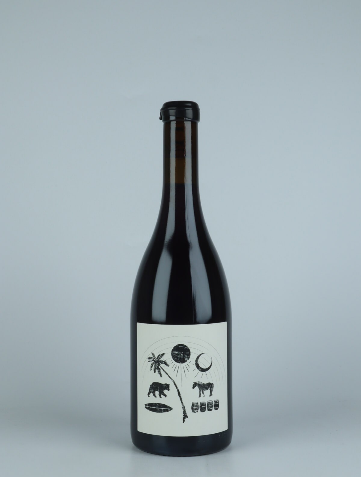 En flaske 2021 Isaac Rødvin fra Vin Noé, Bourgogne i Frankrig