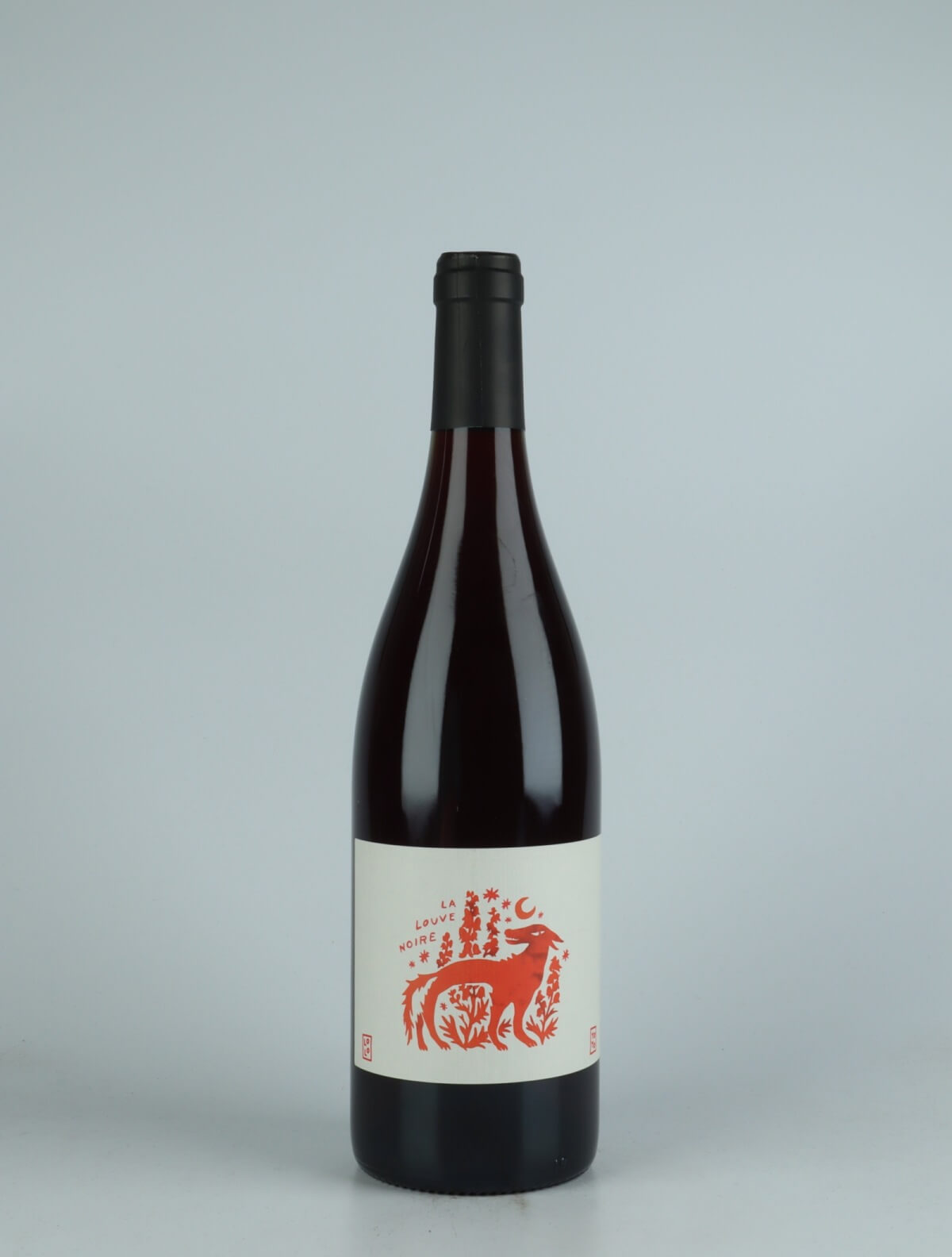 A bottle 2021 La Louve Noire Red wine from Domaine Yoyo, Rousillon in France