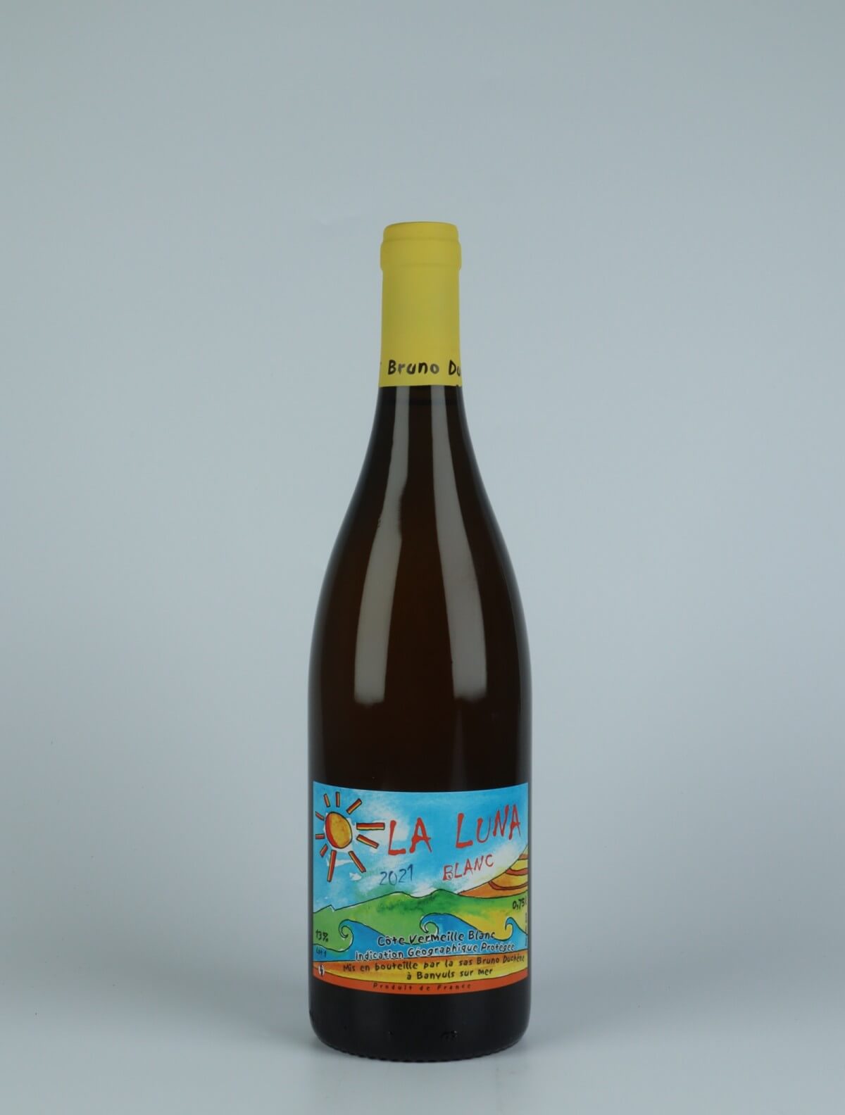 A bottle 2021 La Luna Blanc White wine from Bruno Duchêne, Rousillon in France