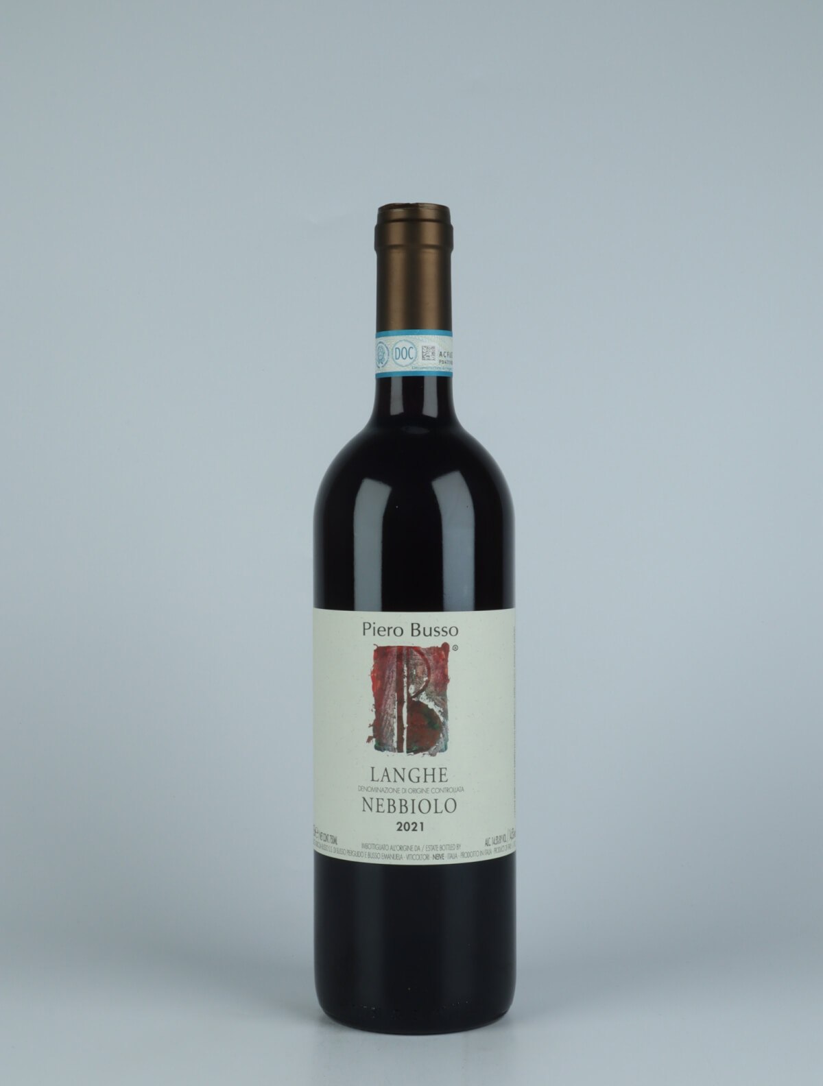 En flaske 2021 Langhe Nebbiolo Rødvin fra Piero Busso, Piemonte i Italien
