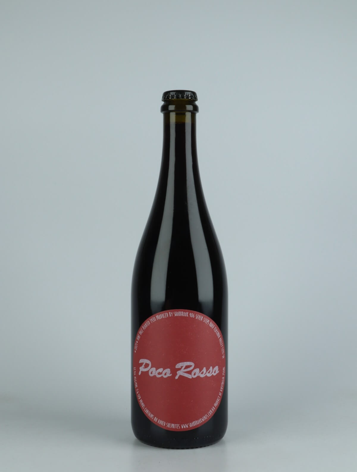 En flaske 2021 Poco Rosso Rødvin fra Tom Shobbrook, Barossa Valley i Australien