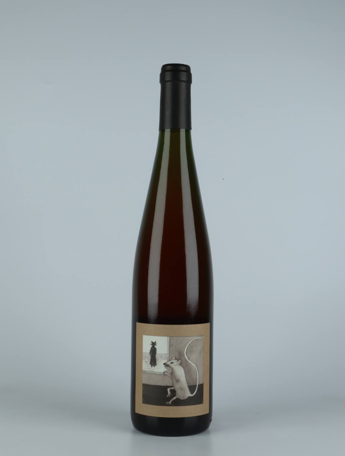 En flaske 2021 Quand le Chat n'est pas la Orange vin fra Domaine Rietsch, Alsace i Frankrig