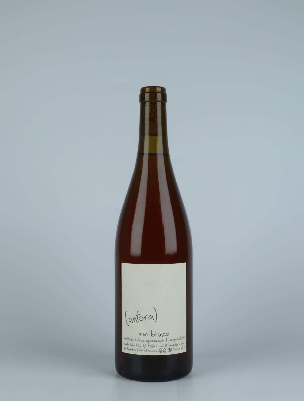 En flaske 2021 Vino Bianco Anfora Orange vin fra Ajola, Umbrien i Italien