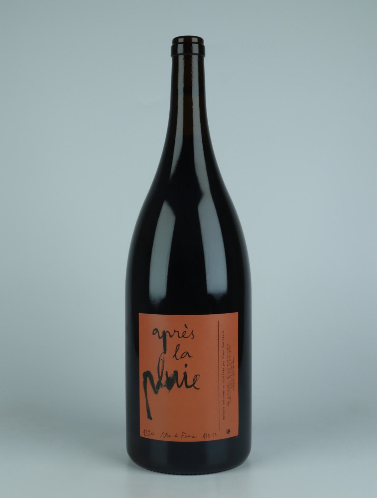 A bottle 2022 Après la pluie Red wine from Simon Rouillard, Loire in France