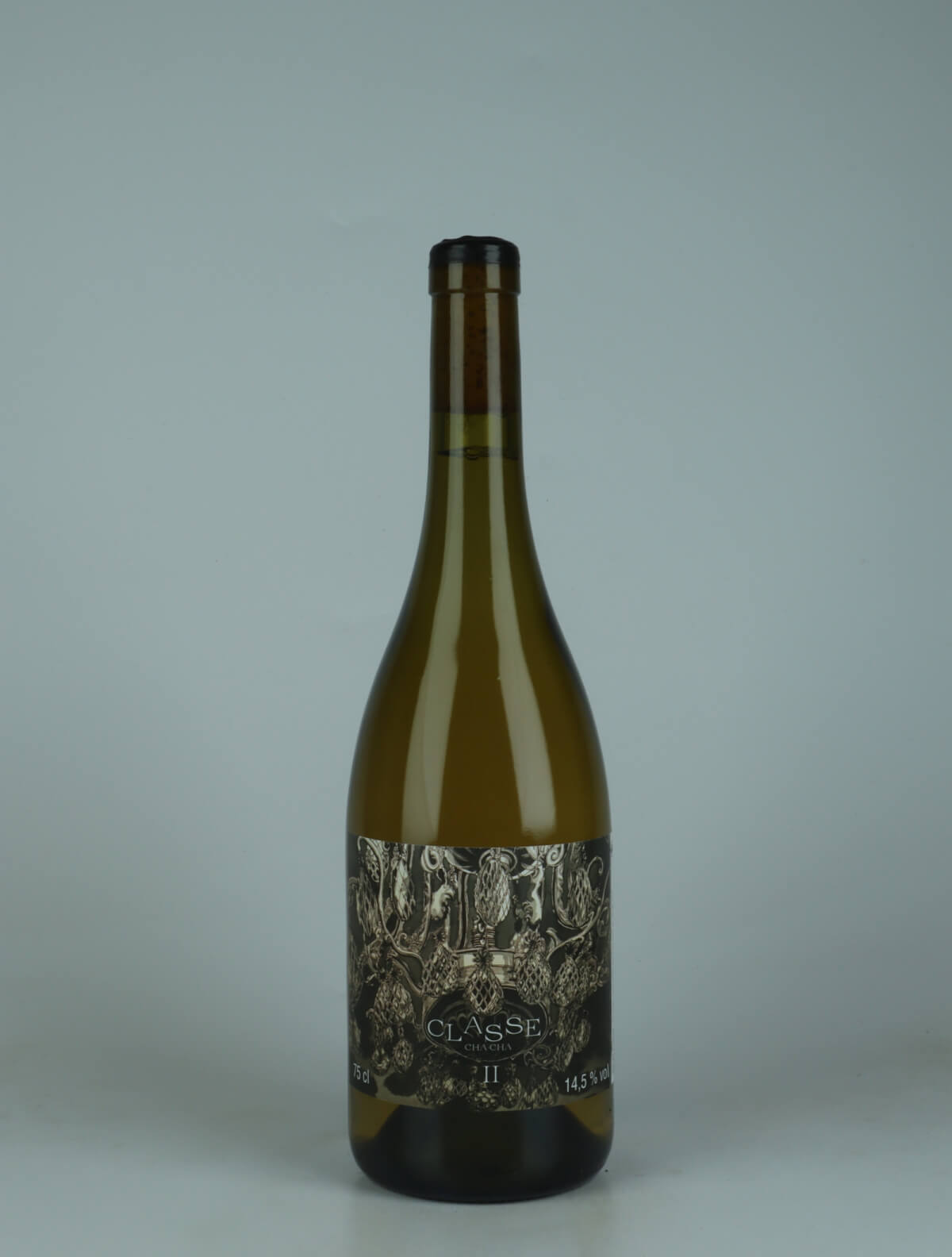 A bottle 2022 Classe II - Savagnin Ouillé White wine from Les Vins du Fab, Jura in Switzerland