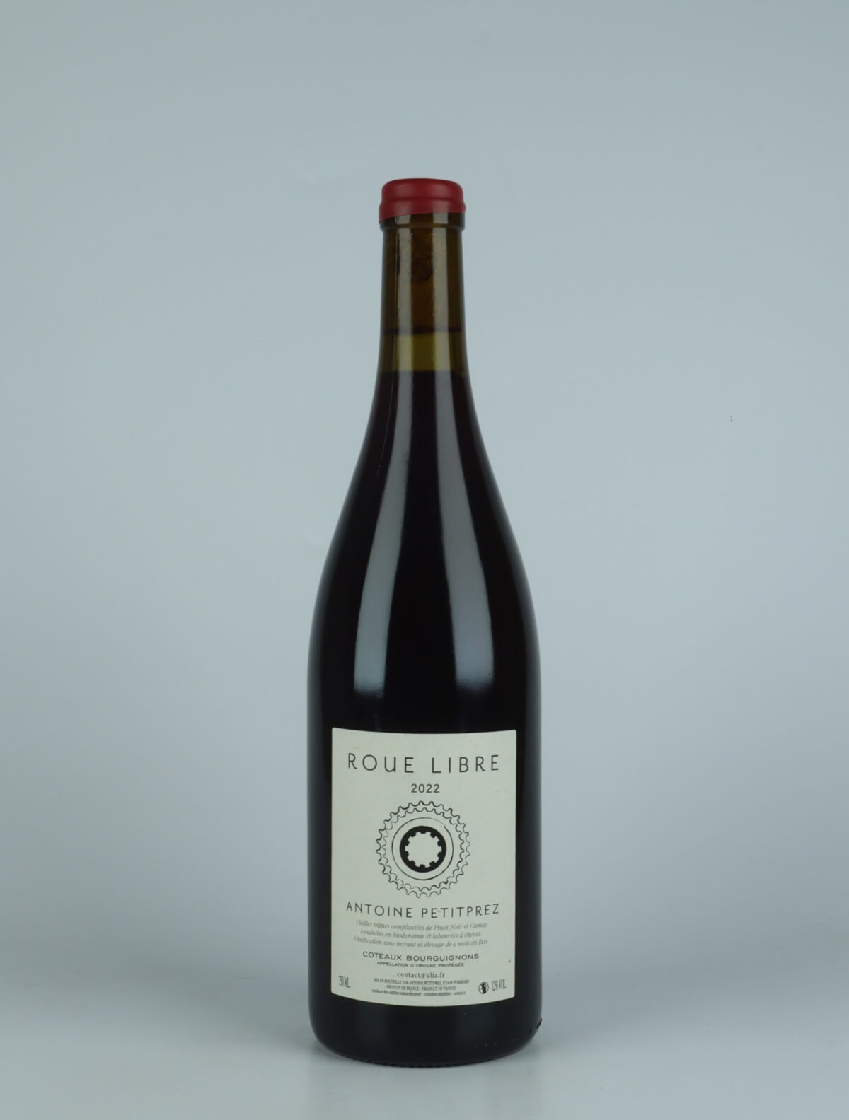 En flaske 2022 Coteaux Bourguignons - Roue Libre Rødvin fra Antoine Petitprez, Bourgogne i Frankrig