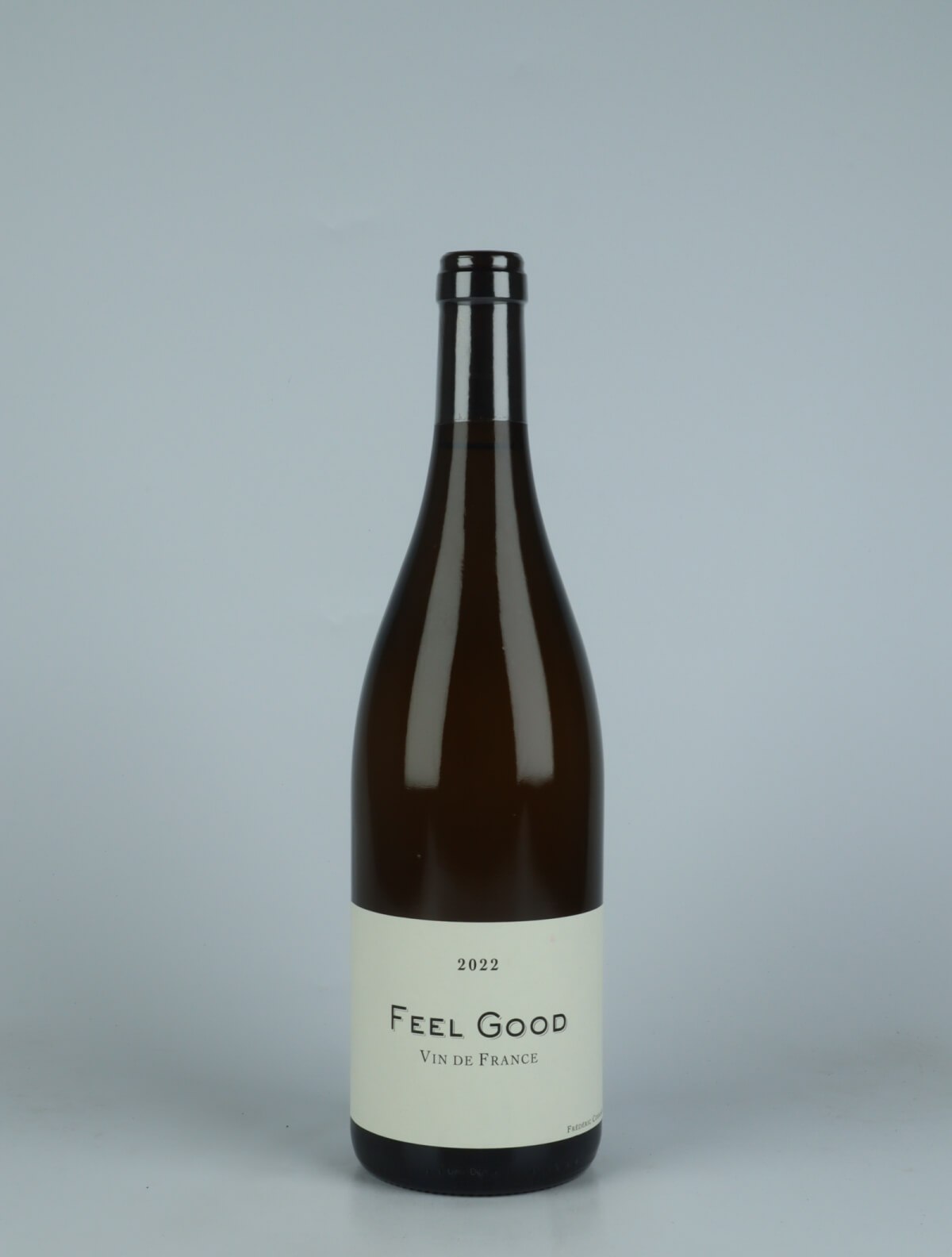 A bottle 2022 Feel Good White wine from Frédéric Cossard, Jura in France