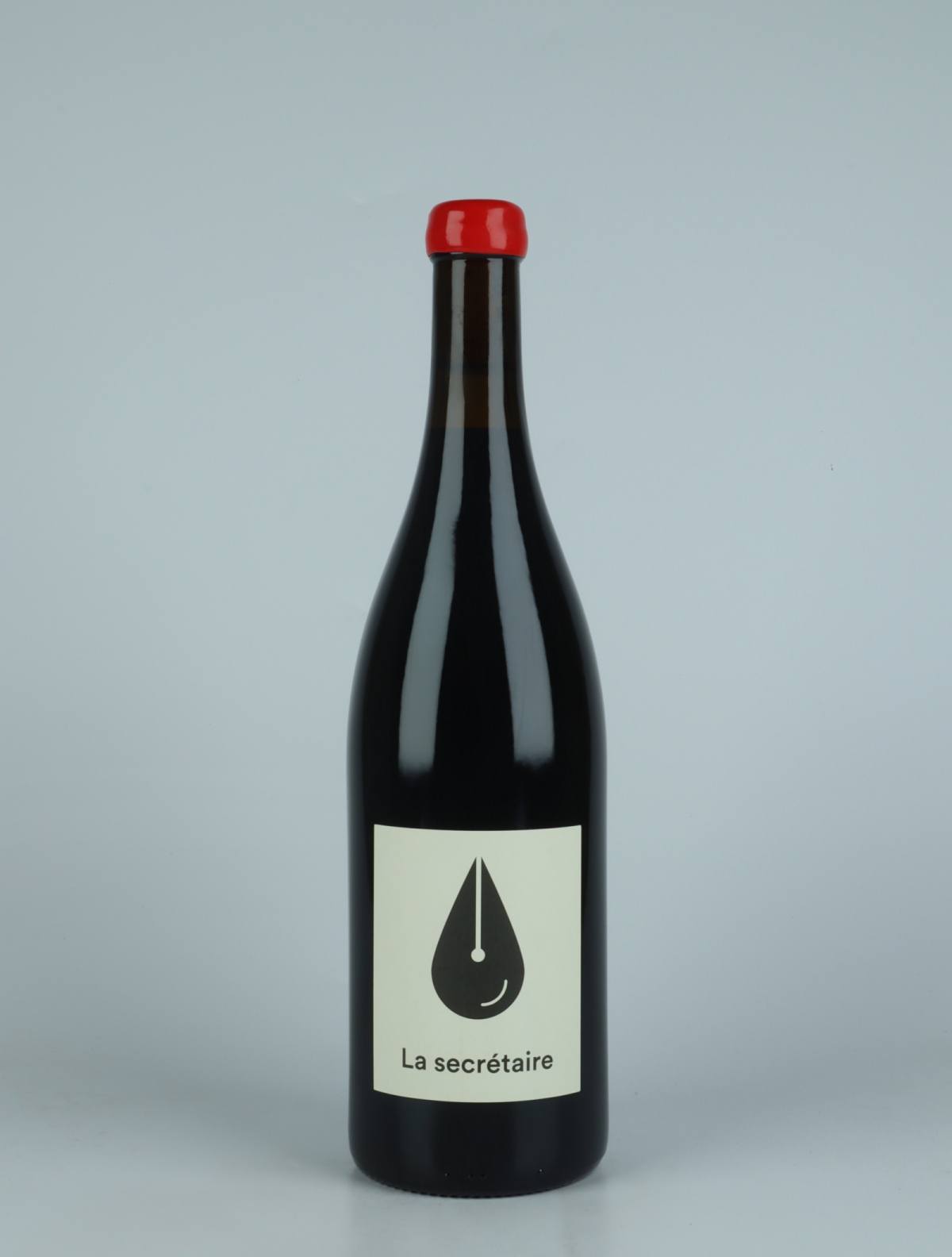 A bottle 2022 La Secrétaire Red wine from The Office, Loire in France
