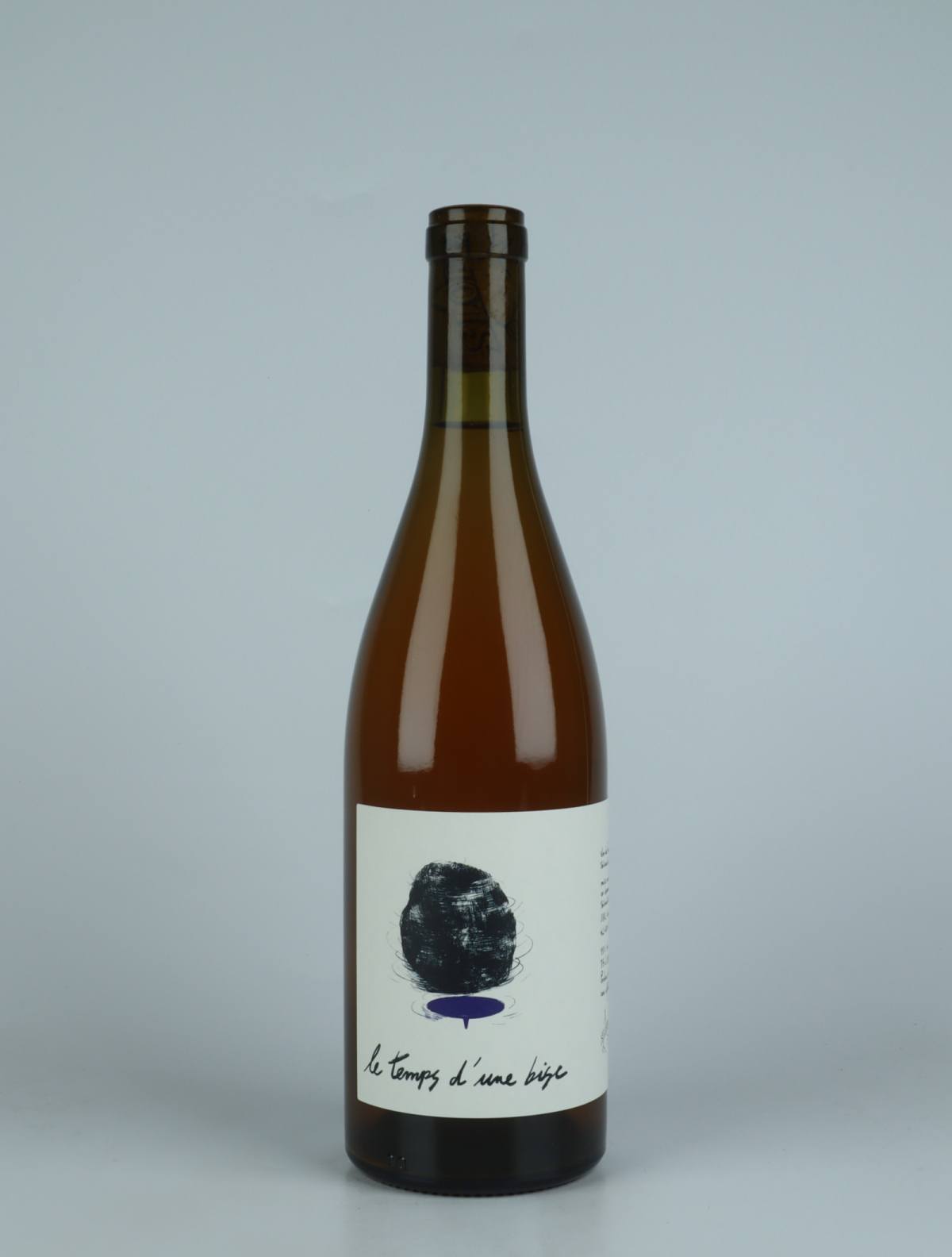A bottle 2022 Le Temps d'une Bise White wine from Slope, Rhône in France