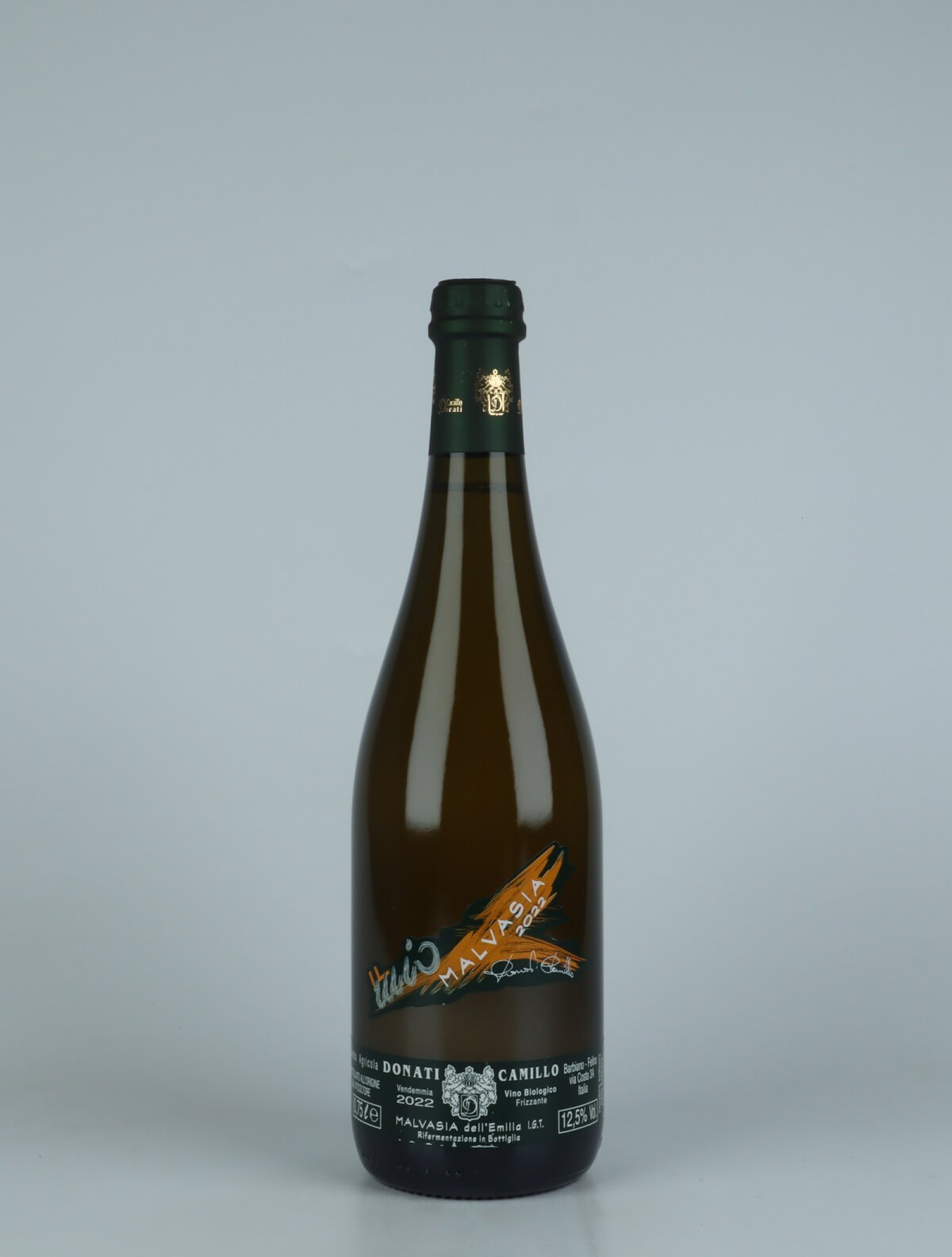 A bottle 2022 Malvasia Frizzante Sparkling from Camillo Donati, Emilia-Romagna in Italy