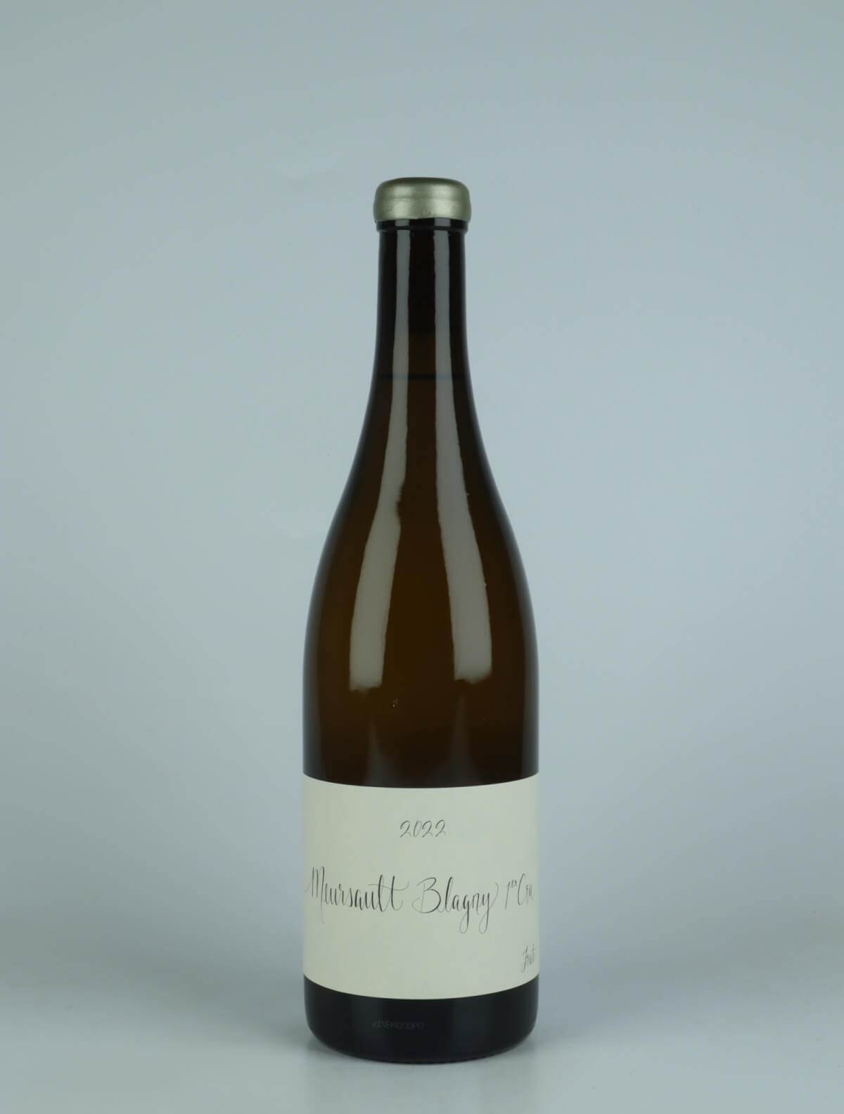 En flaske 2022 Meursault Blagny 1. Cru Hvidvin fra Fraté, Bourgogne i Frankrig
