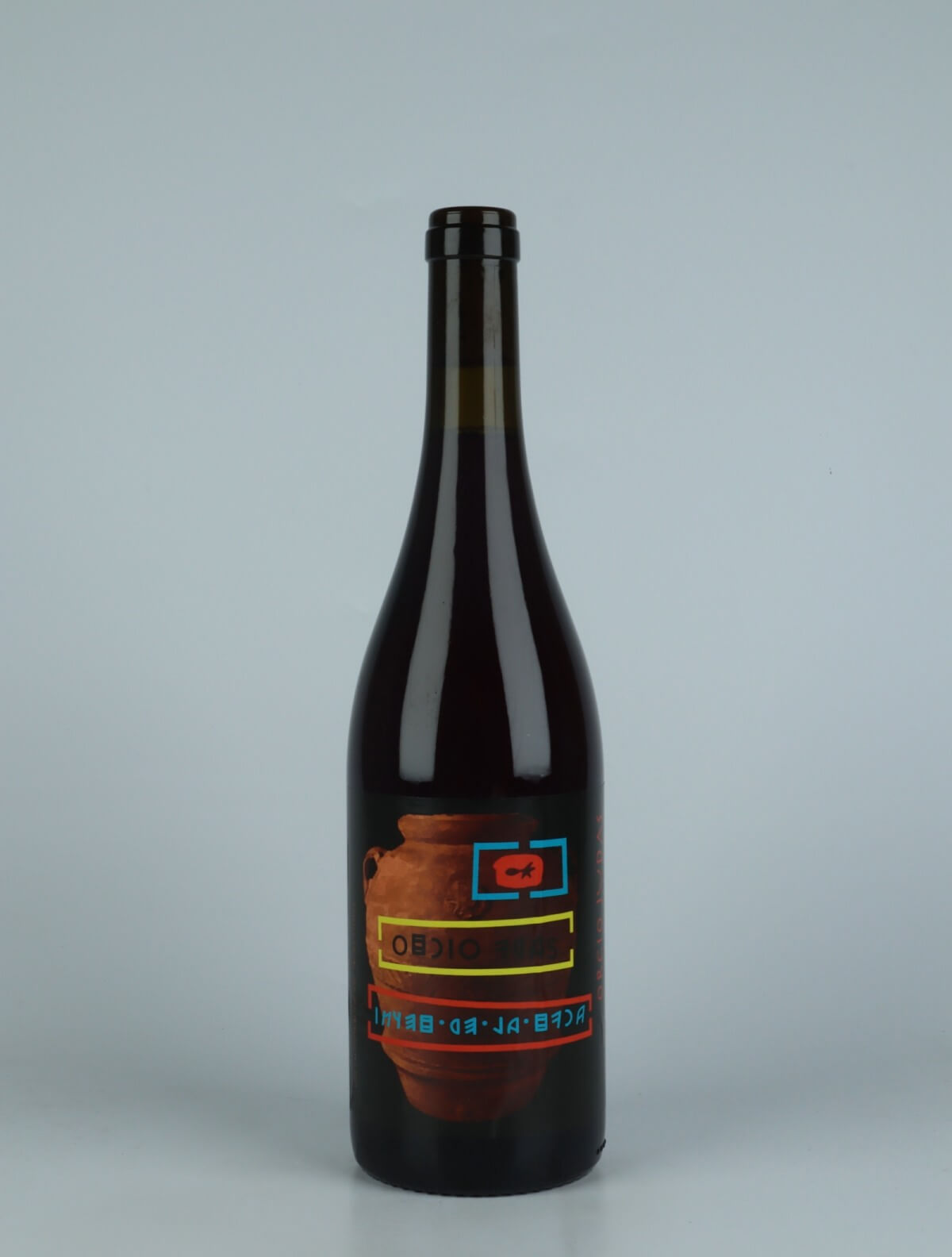En flaske 2022 Orcio Judas Rødvin fra Vinyer de la Ruca, Rousillon i Frankrig