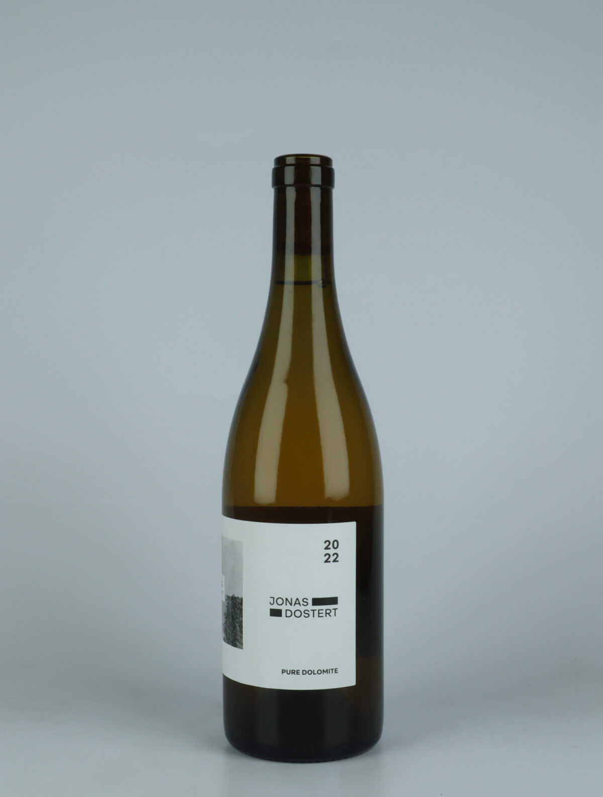 A bottle 2022 Pure Dolomite White wine from Jonas Dostert, Mosel in Germany