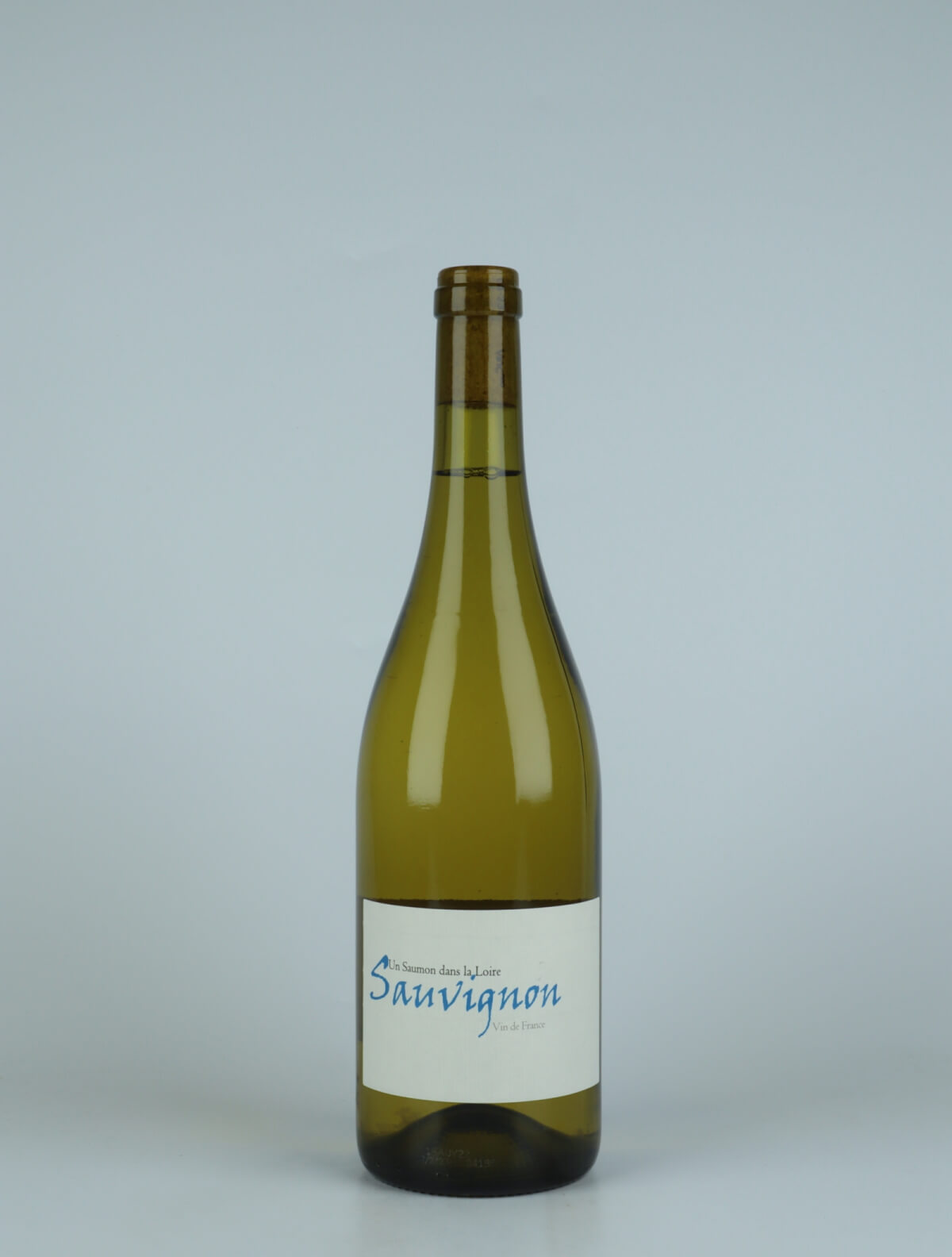 A bottle 2022 Sauvignon Blanc White wine from Frantz Saumon, Loire in France