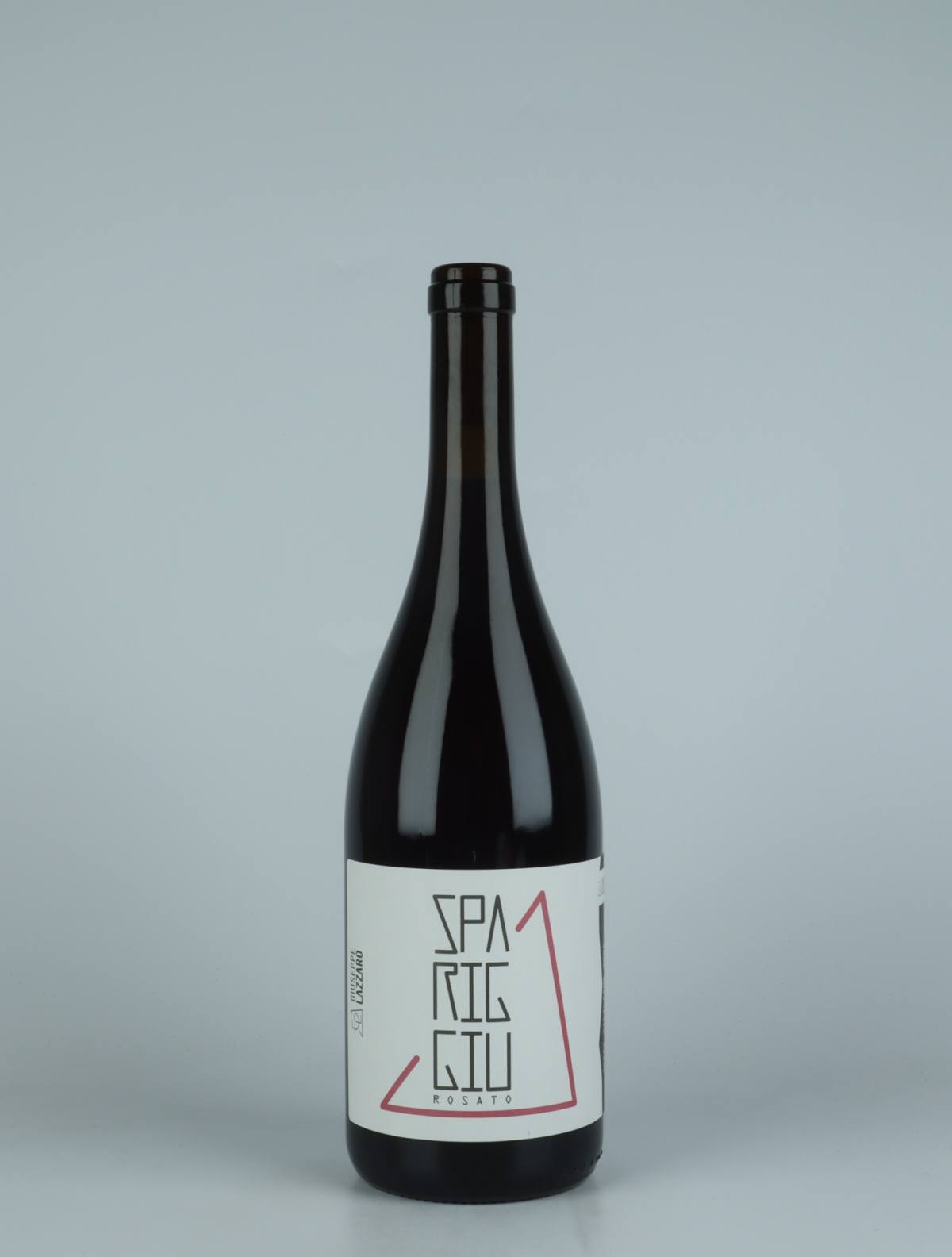 En flaske 2022 Spariggiu Rødvin fra Giuseppe Lazzaro, Sicilien i Italien