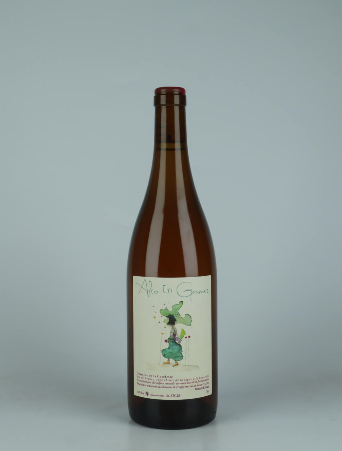 A bottle 2023 Alto Tri Gaamez White wine from Domaine de la Côtelette, Burgundy in France