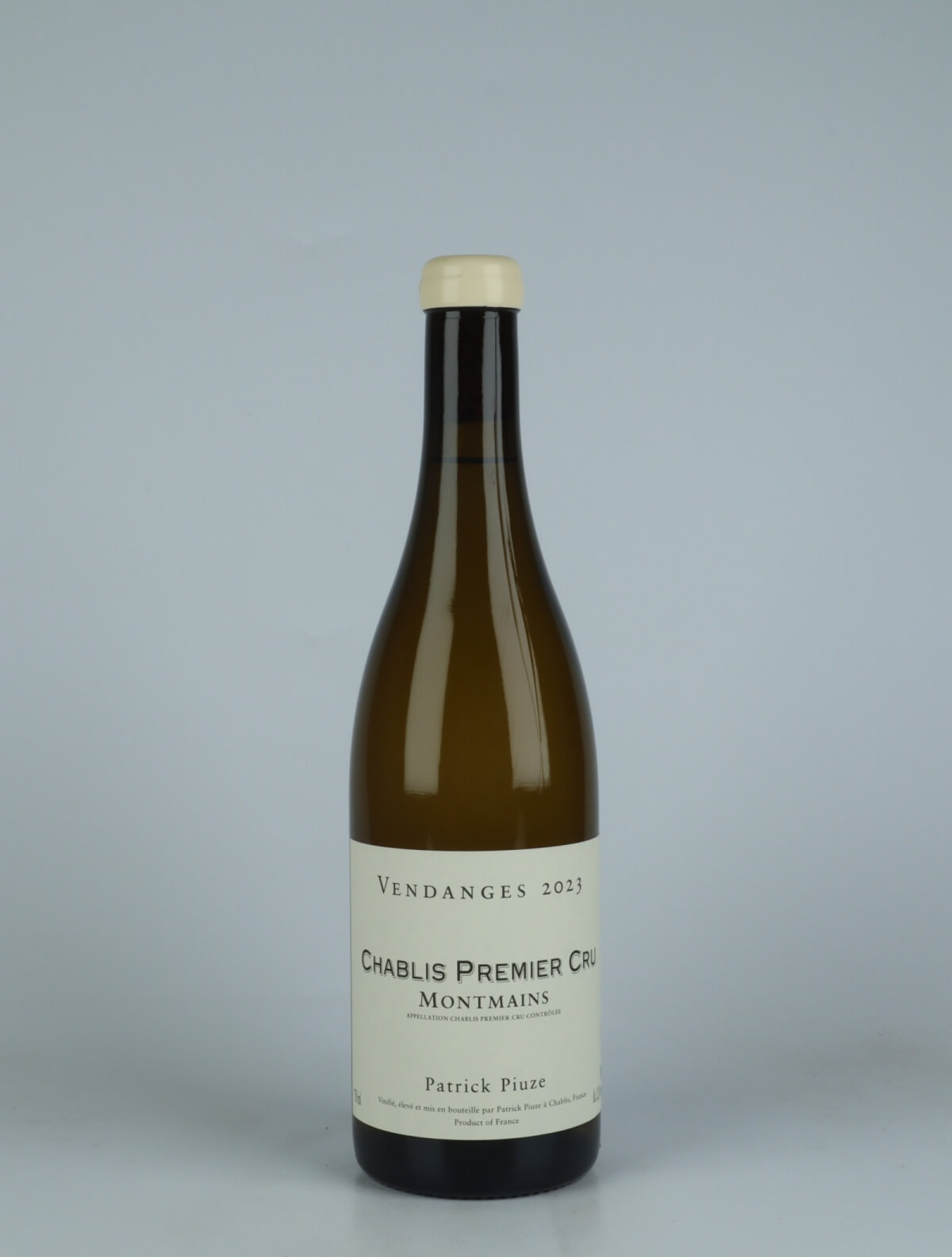 A bottle 2023 Chablis 1. Cru - Montmains White wine from Patrick Piuze, Burgundy in France