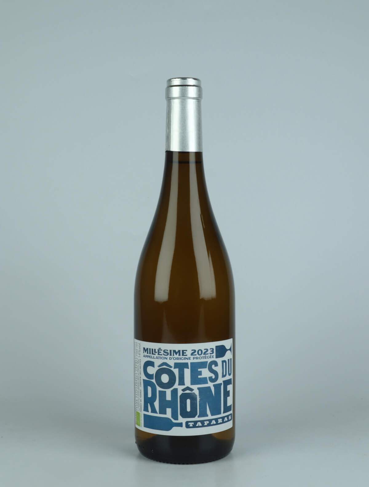 A bottle 2023 Côtes du Rhône Blanc - Taparas White wine from Les Vignerons d’Estézargues, Rhône in France