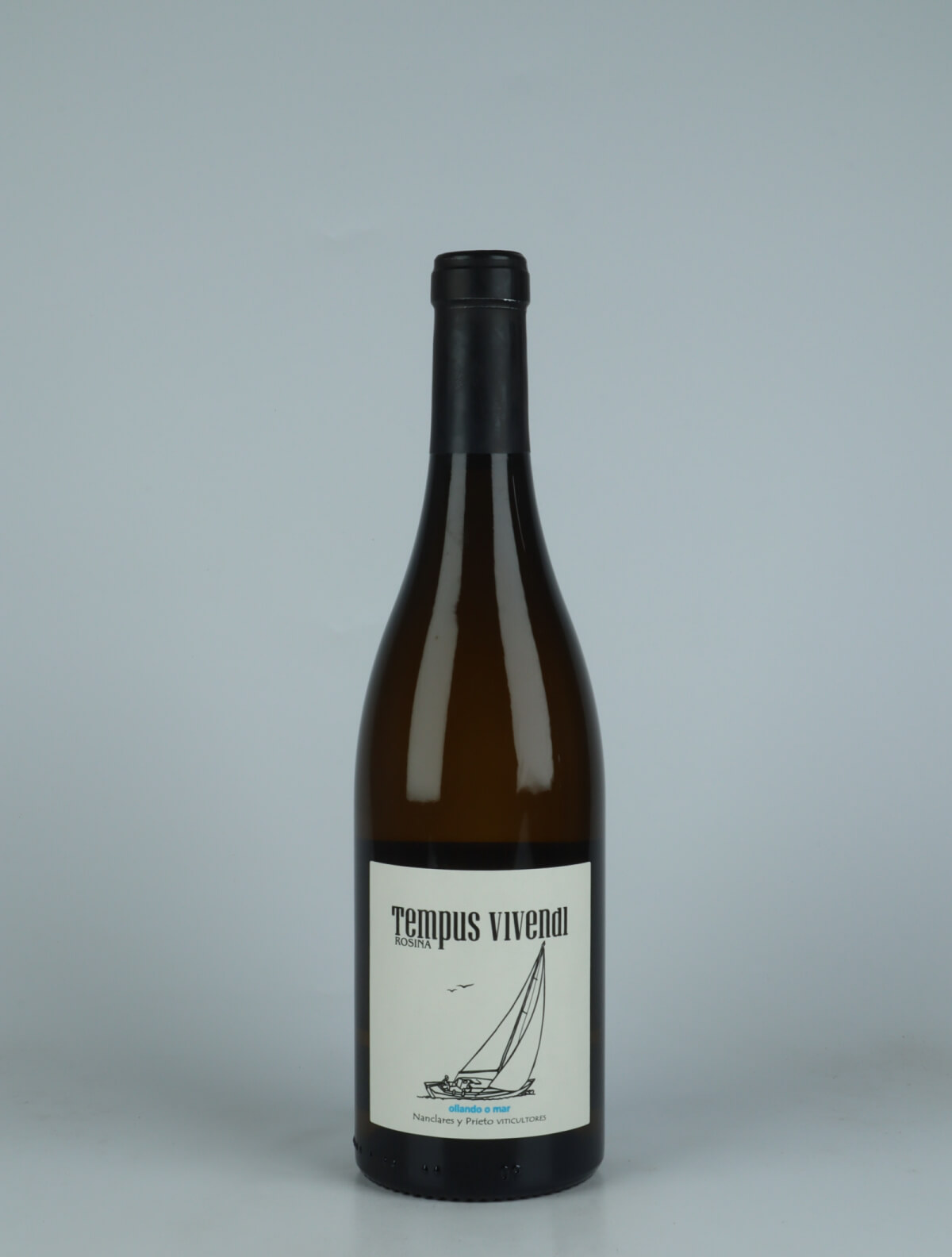 A bottle 2023 Tempus Vivendi White wine from Alberto Nanclares, Rias Baixas in Spain