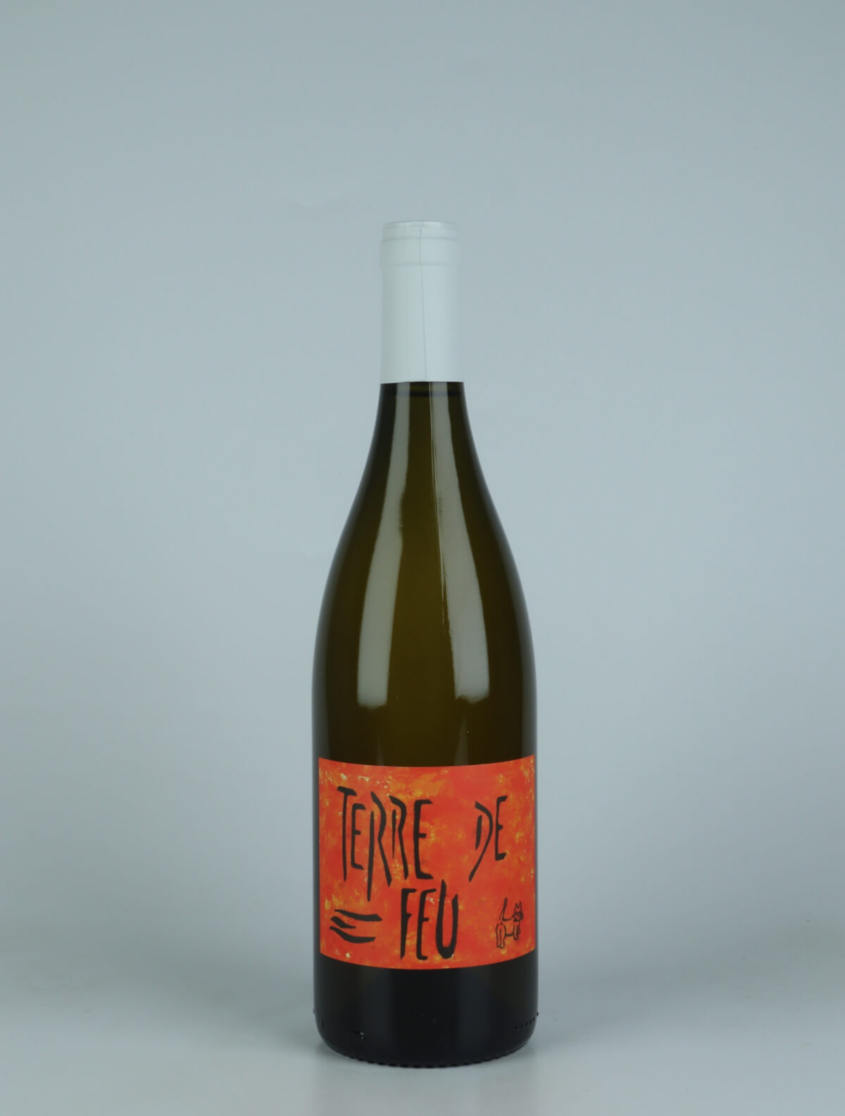 A bottle 2023 Terre de Feu Blanc White wine from Les Foulards Rouges, Languedoc in France