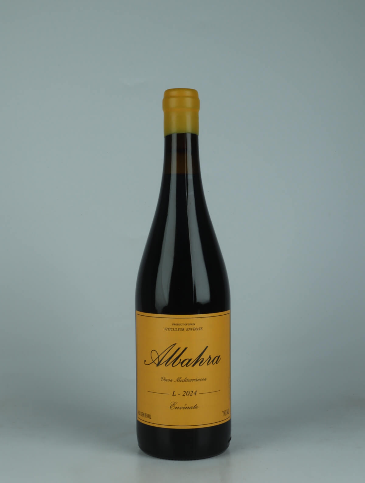A bottle 2024 Albahra - Almansa Red wine from Envínate, Almansa in Spain