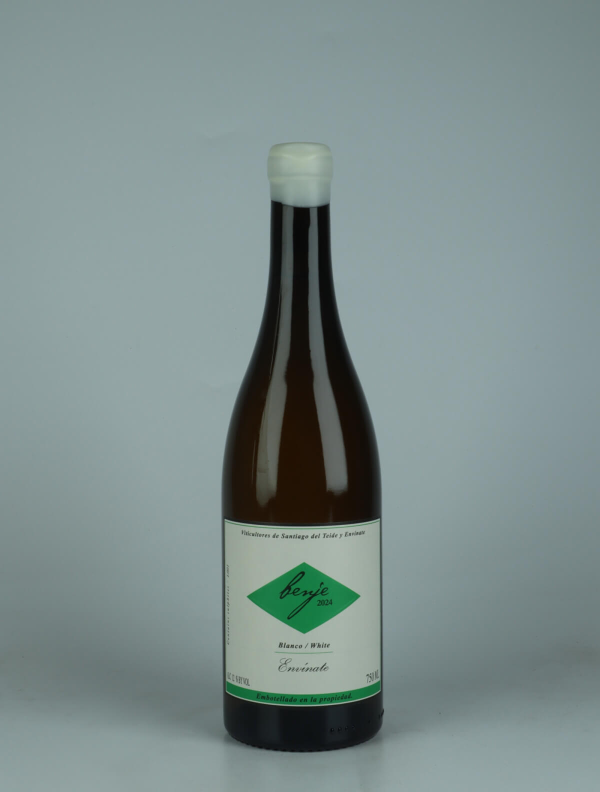 A bottle 2024 Benje Blanco - Tenerife White wine from Envínate, Tenerife in Spain