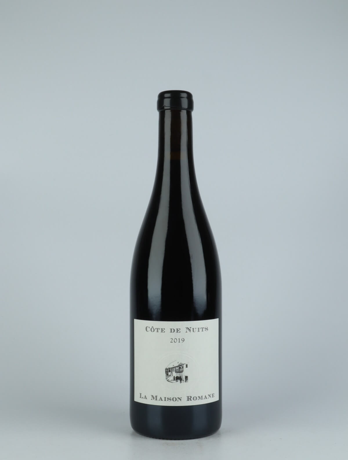En flaske 2019 Côtes de Nuits Villages Rødvin fra La Maison Romane, Bourgogne i Frankrig