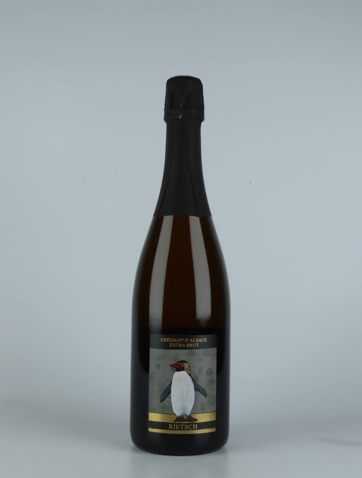 En flaske N.V. Cremant - Extra Brut (18/19) Mousserende fra Domaine Rietsch, Alsace i Frankrig