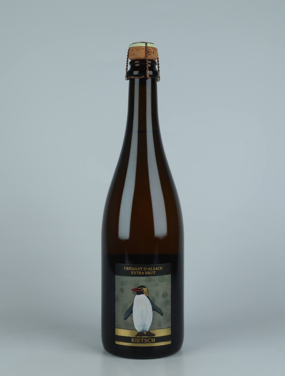 En flaske N.V. Cremant - Extra Brut (19/20) Mousserende fra Domaine Rietsch, Alsace i Frankrig