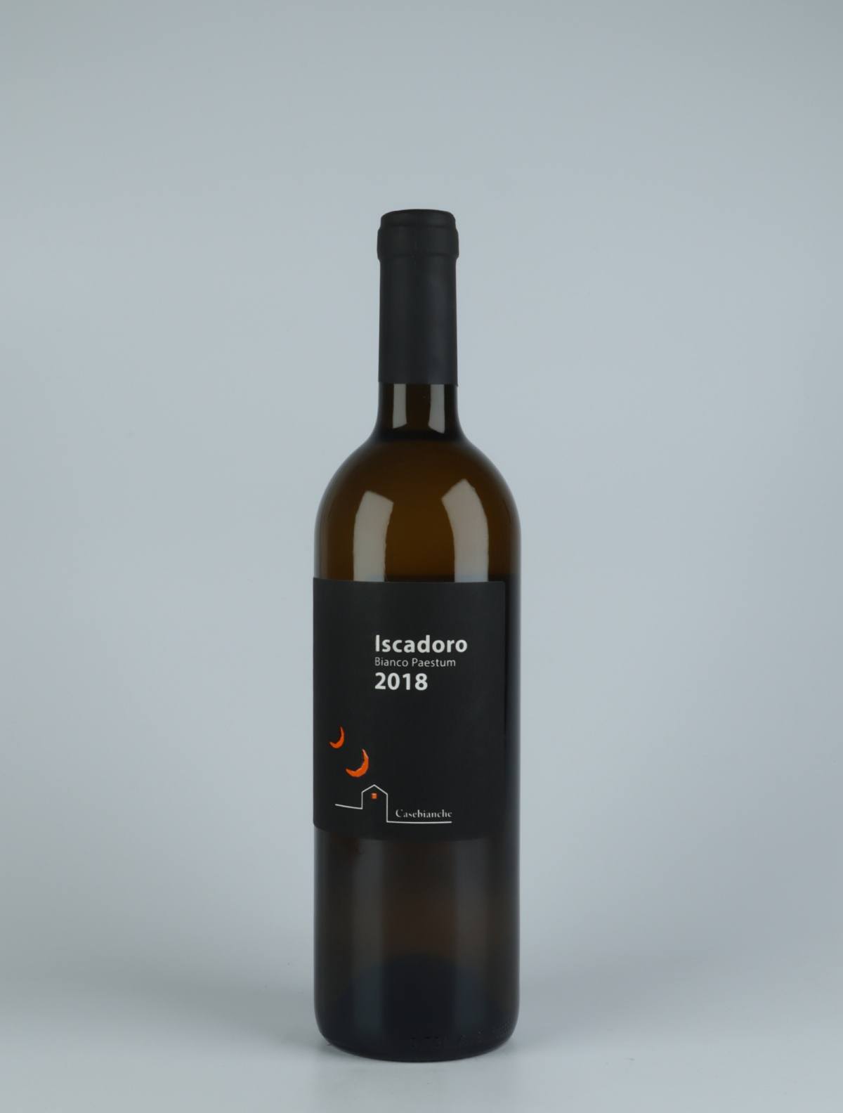 En flaske 2018 Iscadoro Orange vin fra Casebianche, Campanien i Italien