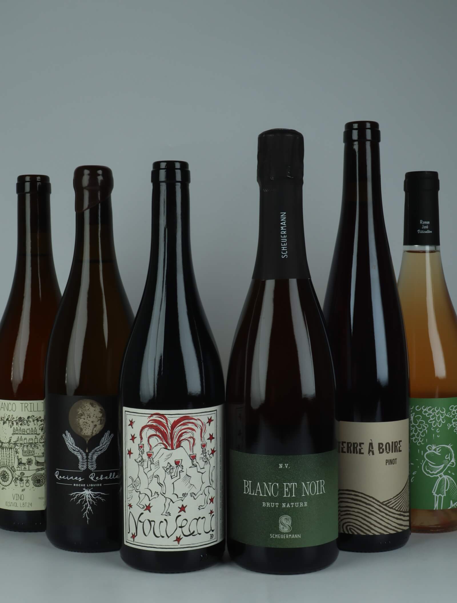 A bottle  Juli Favoritter  from ,  in 