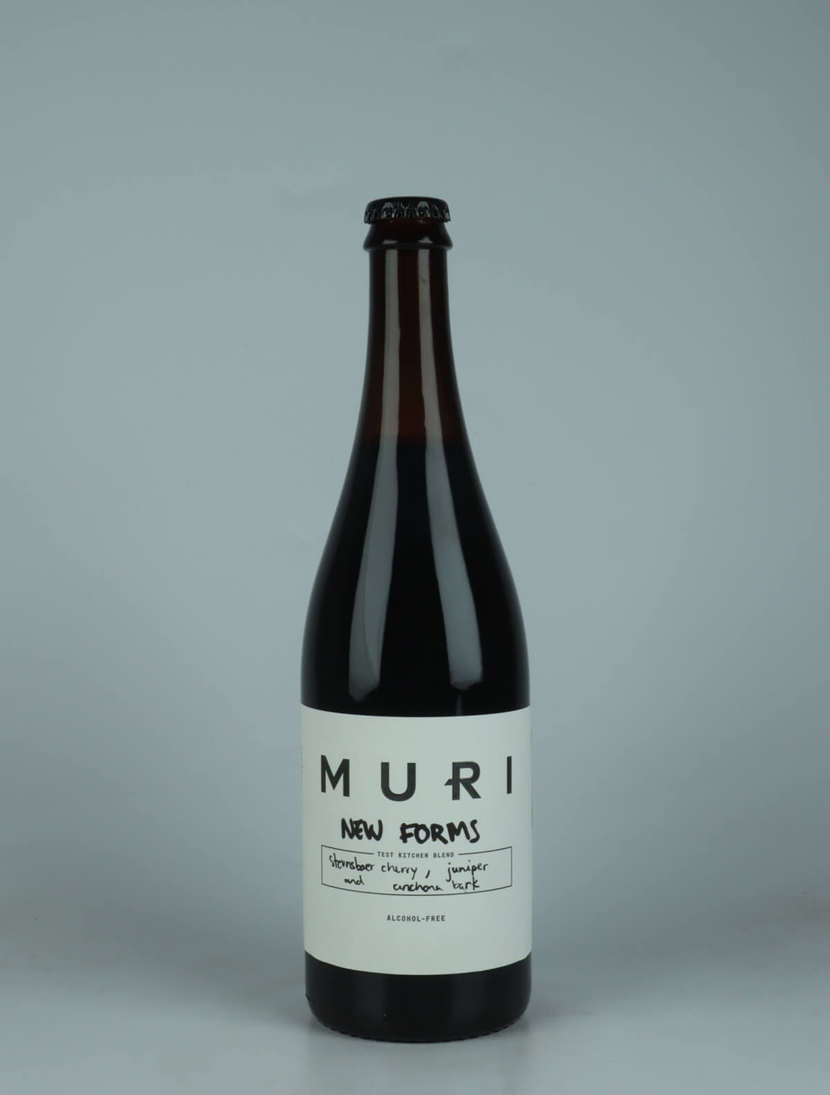 En flaske N.V. New Forms Alkoholfri fra Muri, København i Danmark